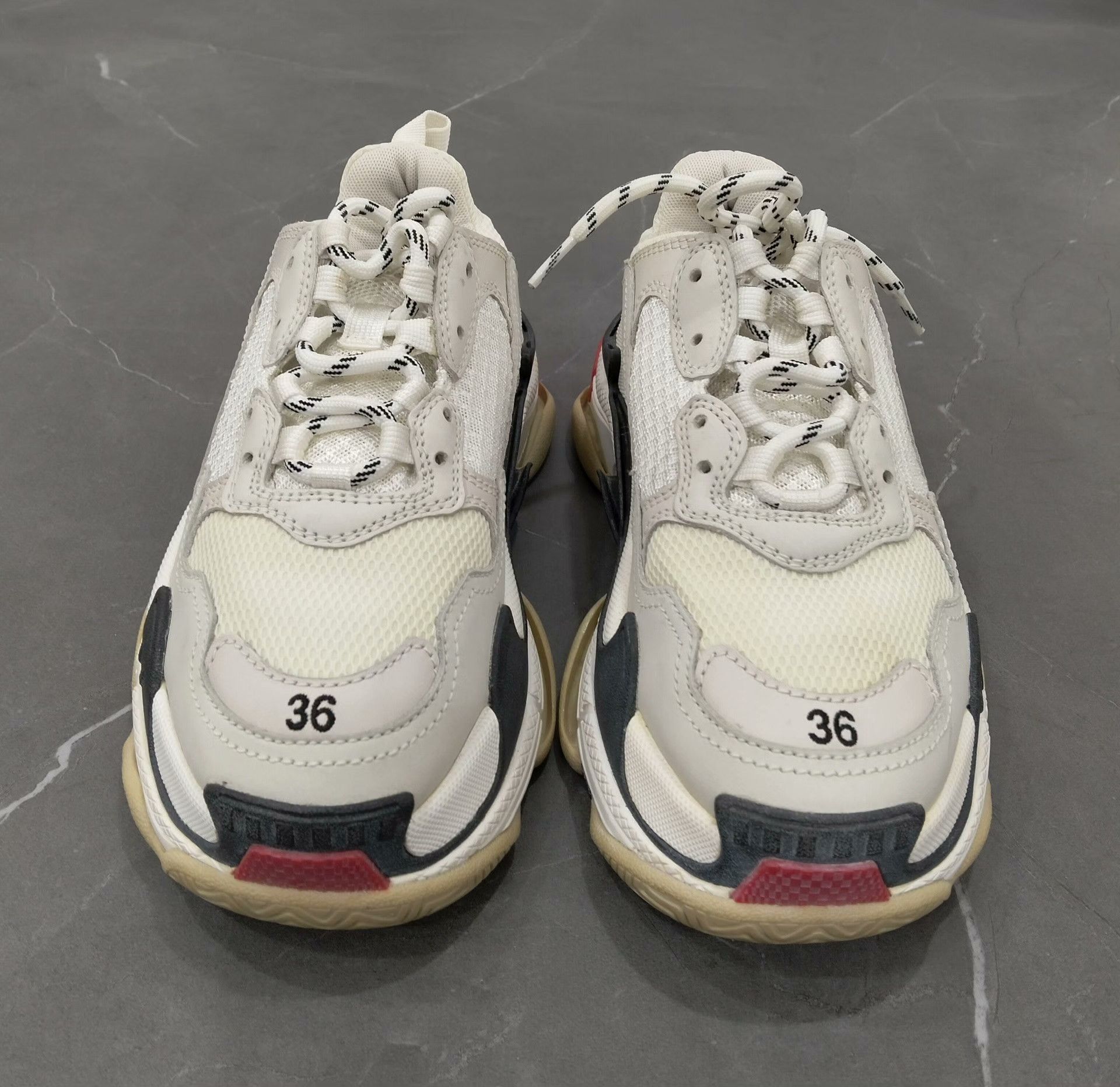 Balenciaga Balenciaga Lowtop Sneakers 36 Women Size US 6 / IT 36 - 4 Thumbnail