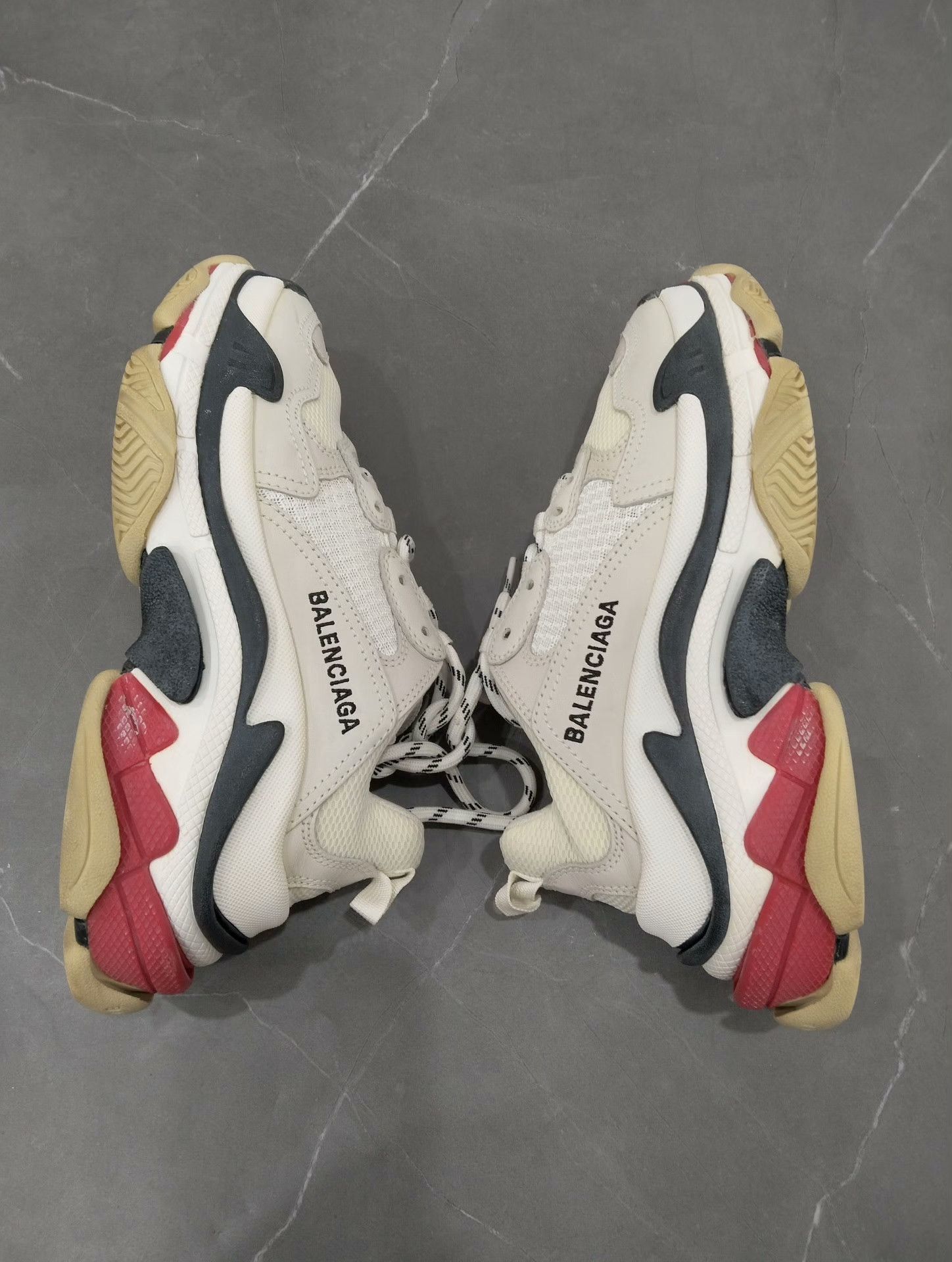Balenciaga Balenciaga Lowtop Sneakers 36 Women Size US 6 / IT 36 - 3 Thumbnail