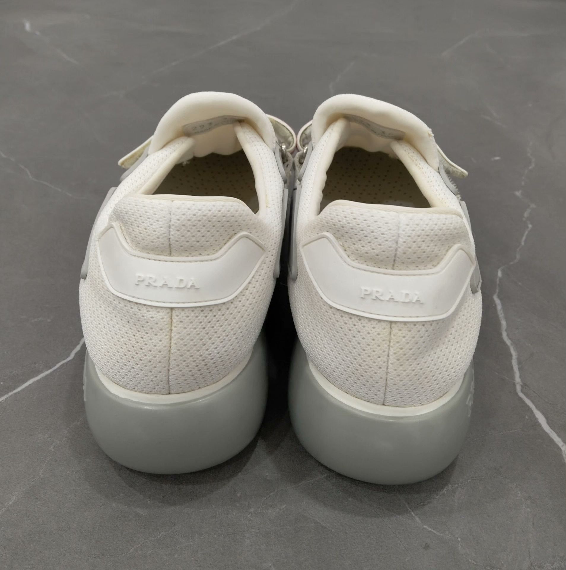 Prada Prada Lowtop Sneakers 36 Women Size US 6 / IT 36 - 4 Thumbnail