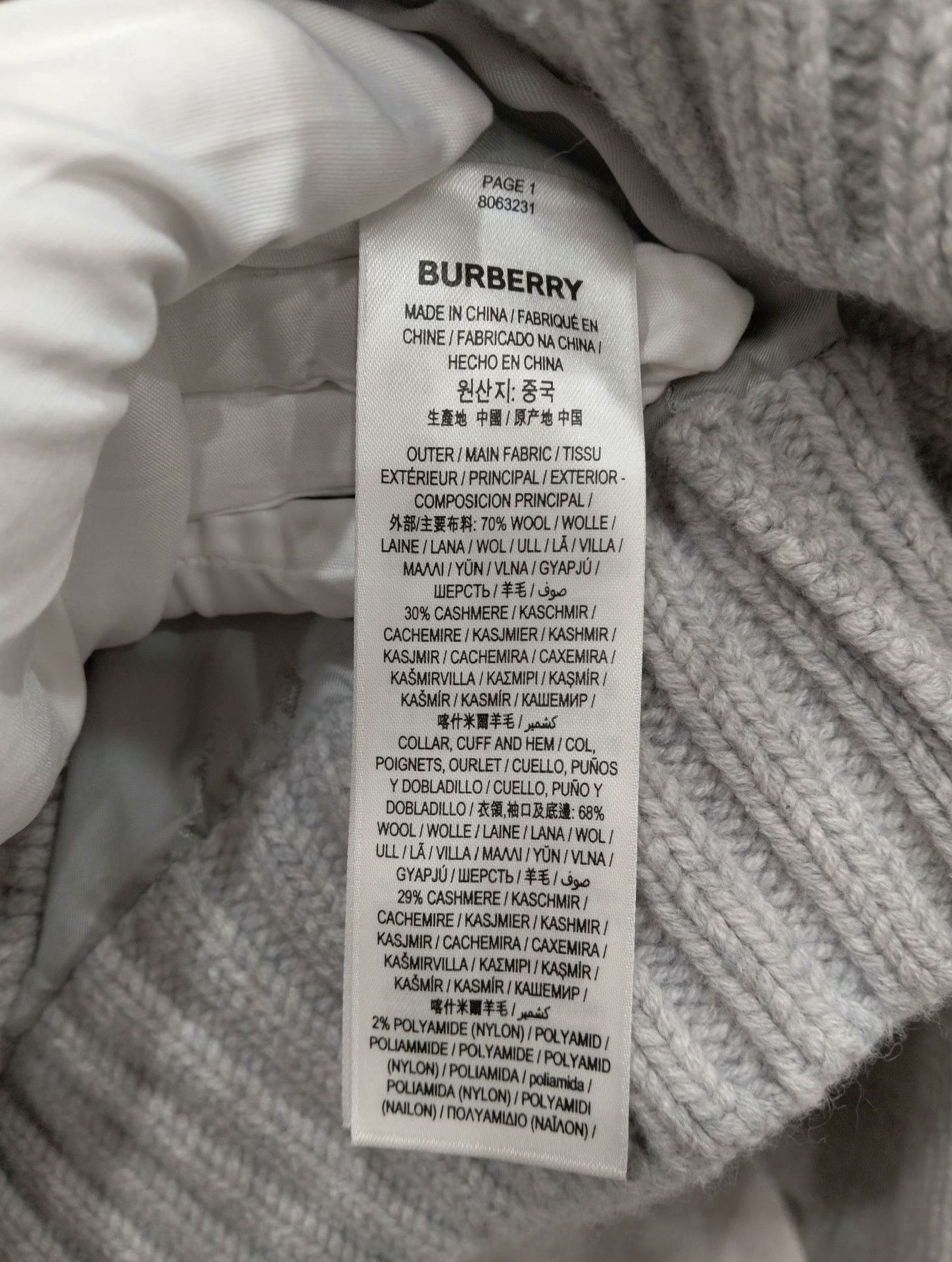Burberry Burberry Knit Sweater M Men Size US M / EU 48-50 / 2 - 5 Thumbnail