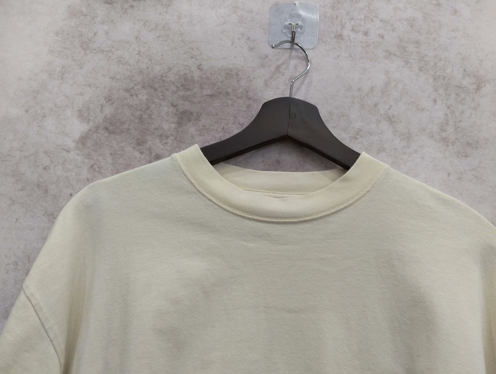 Balenciaga Balenciaga T-Shirt S Men Size US S / EU 44-46 / 1 - 6 Thumbnail
