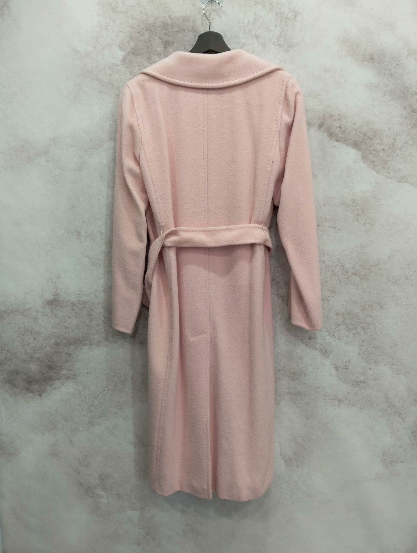 Max Mara Max Mara Coat XL Women Size XL / US 12-14 / IT 48-50 - 2 Thumbnail