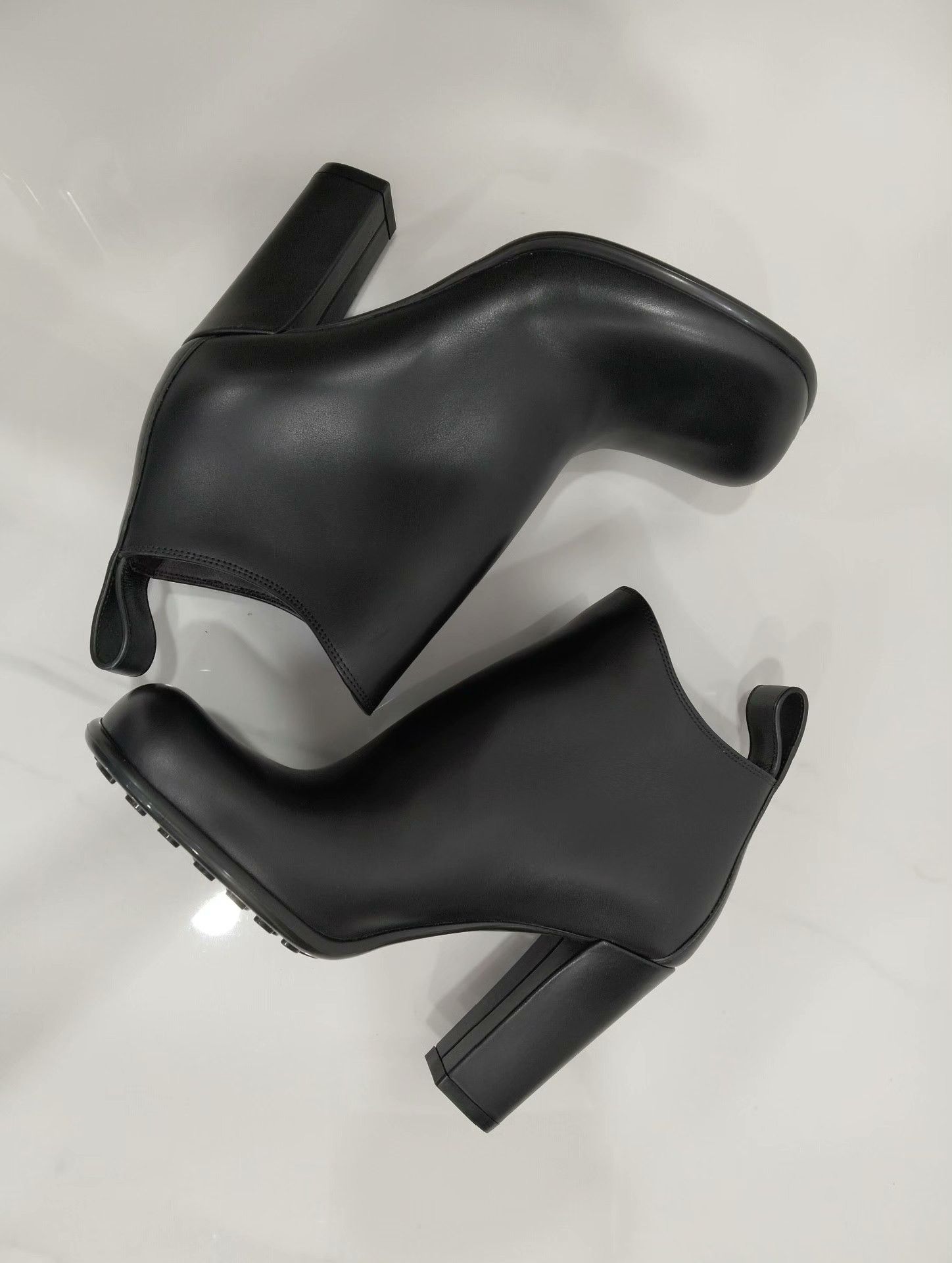 Bottega Veneta Bottega Veneta Boots 38 Women Size US 7.5 / IT 37.5 - 3 Thumbnail