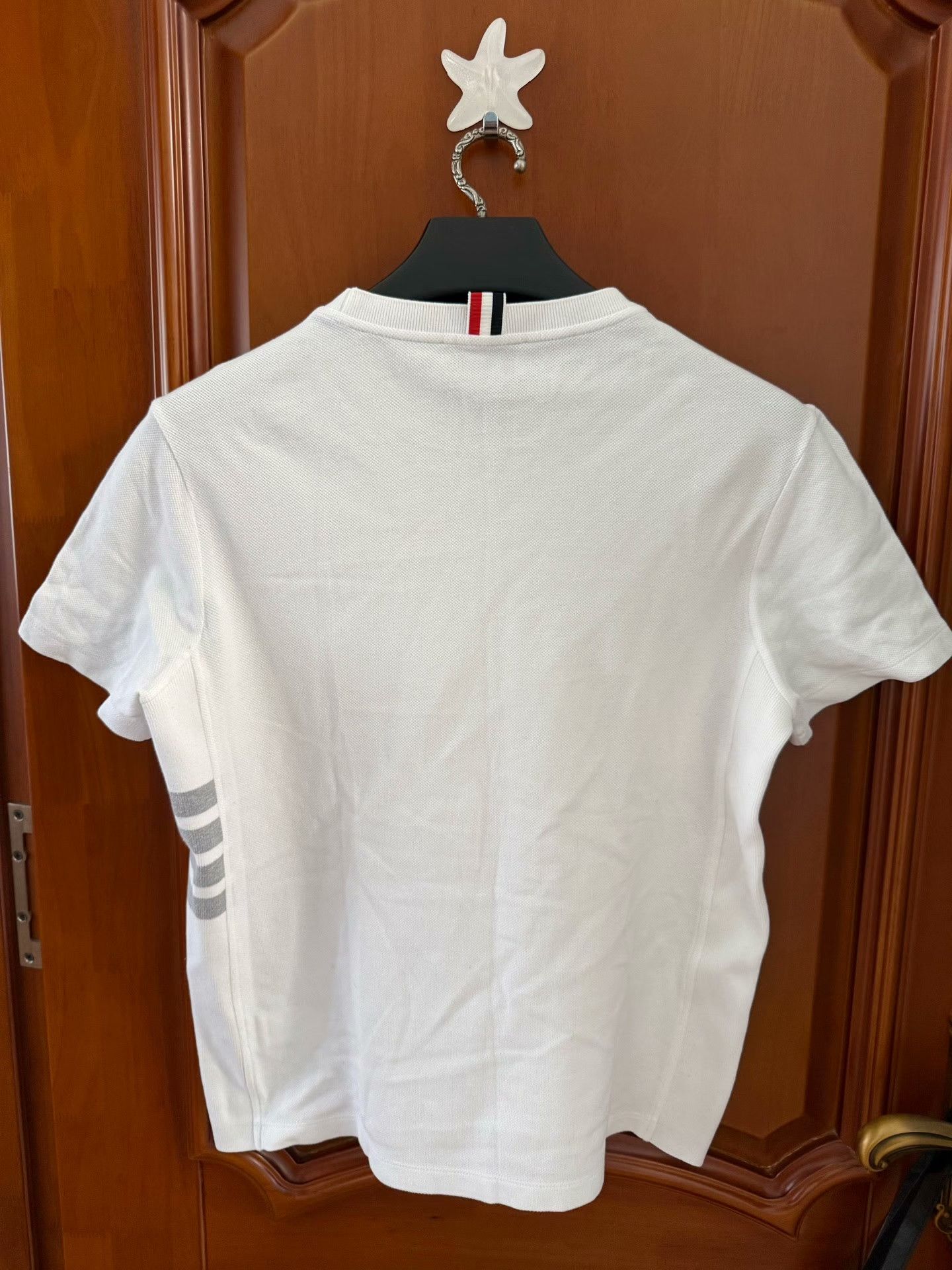 Thom Browne Thom Browne Brown T-Shirt L Men Size US L / EU 52-54 / 3 - 2 Thumbnail