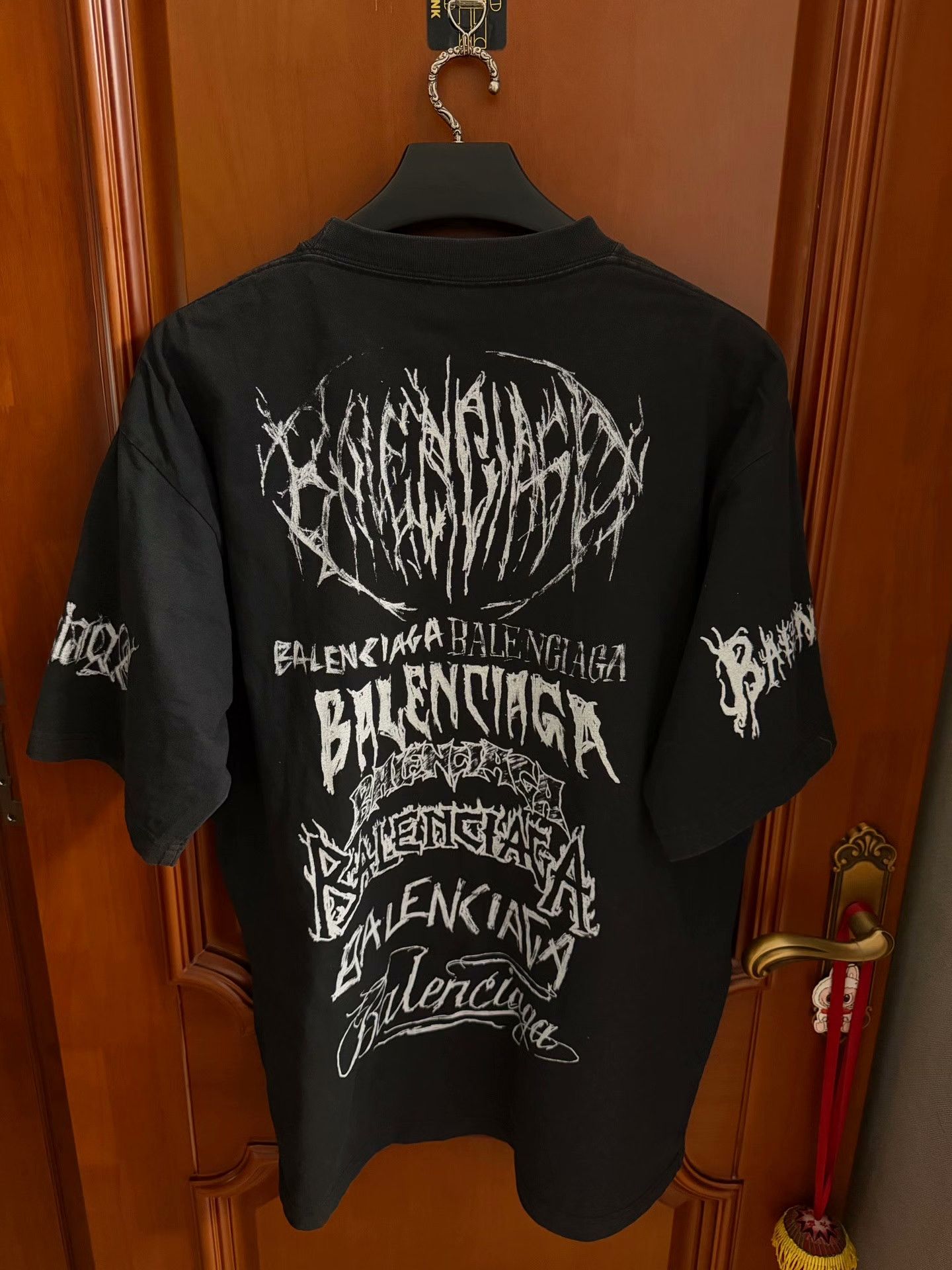Balenciaga Balenciaga Limited Printed T-Shirt L Men Size US L / EU 52-54 / 3 - 2 Thumbnail