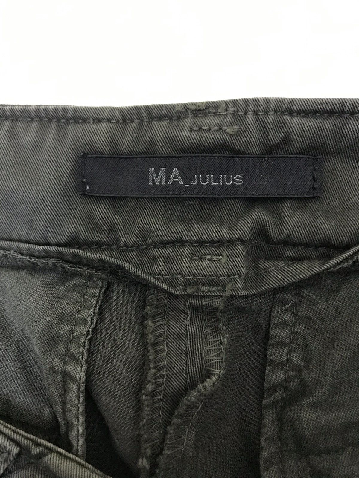 Julius Julius Gas Mask Cargo Slim Pant Made in Japan Size US 31 - 9 Thumbnail