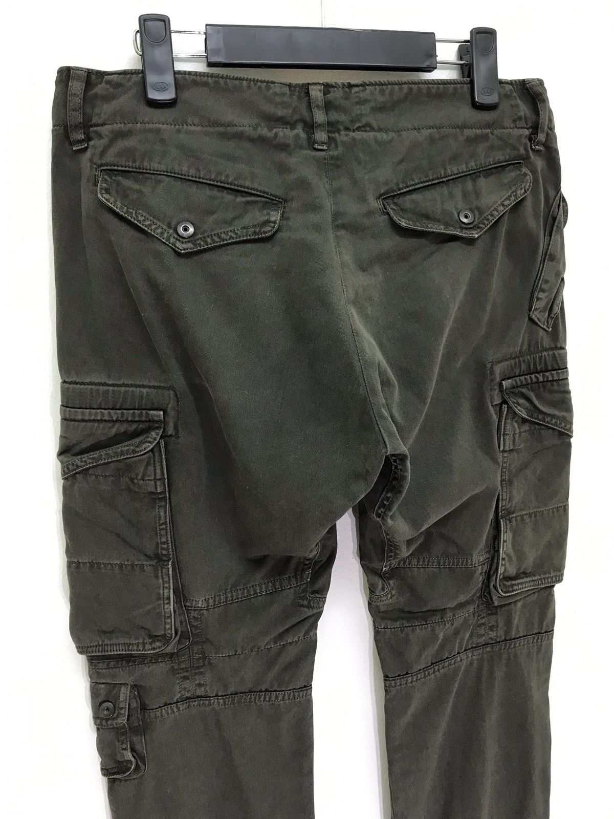 Julius Julius Gas Mask Cargo Slim Pant Made in Japan Size US 31 - 8 Thumbnail