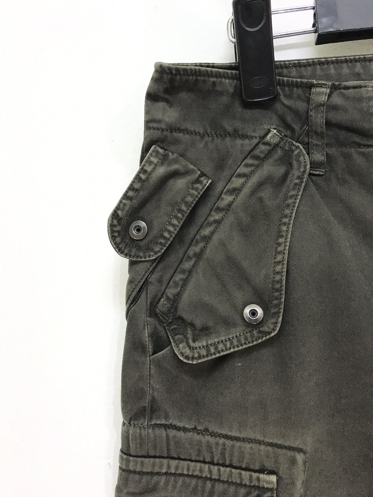 Julius Julius Gas Mask Cargo Slim Pant Made in Japan Size US 31 - 6 Thumbnail