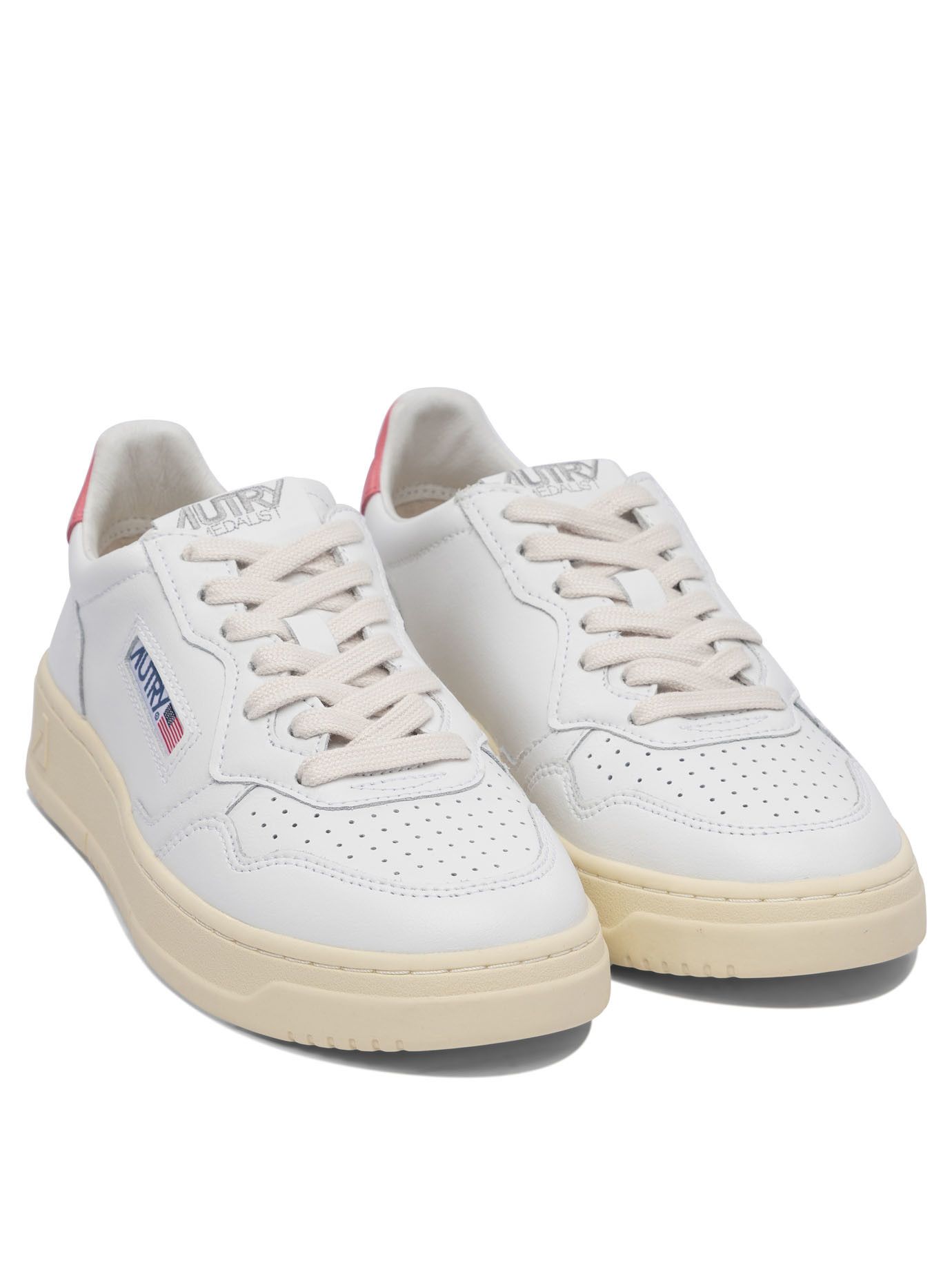 AUTRY Autry Medalist Low Sneakers IT 36 Women - USA Duties Paid Size US 6 / IT 36 - 2 Thumbnail