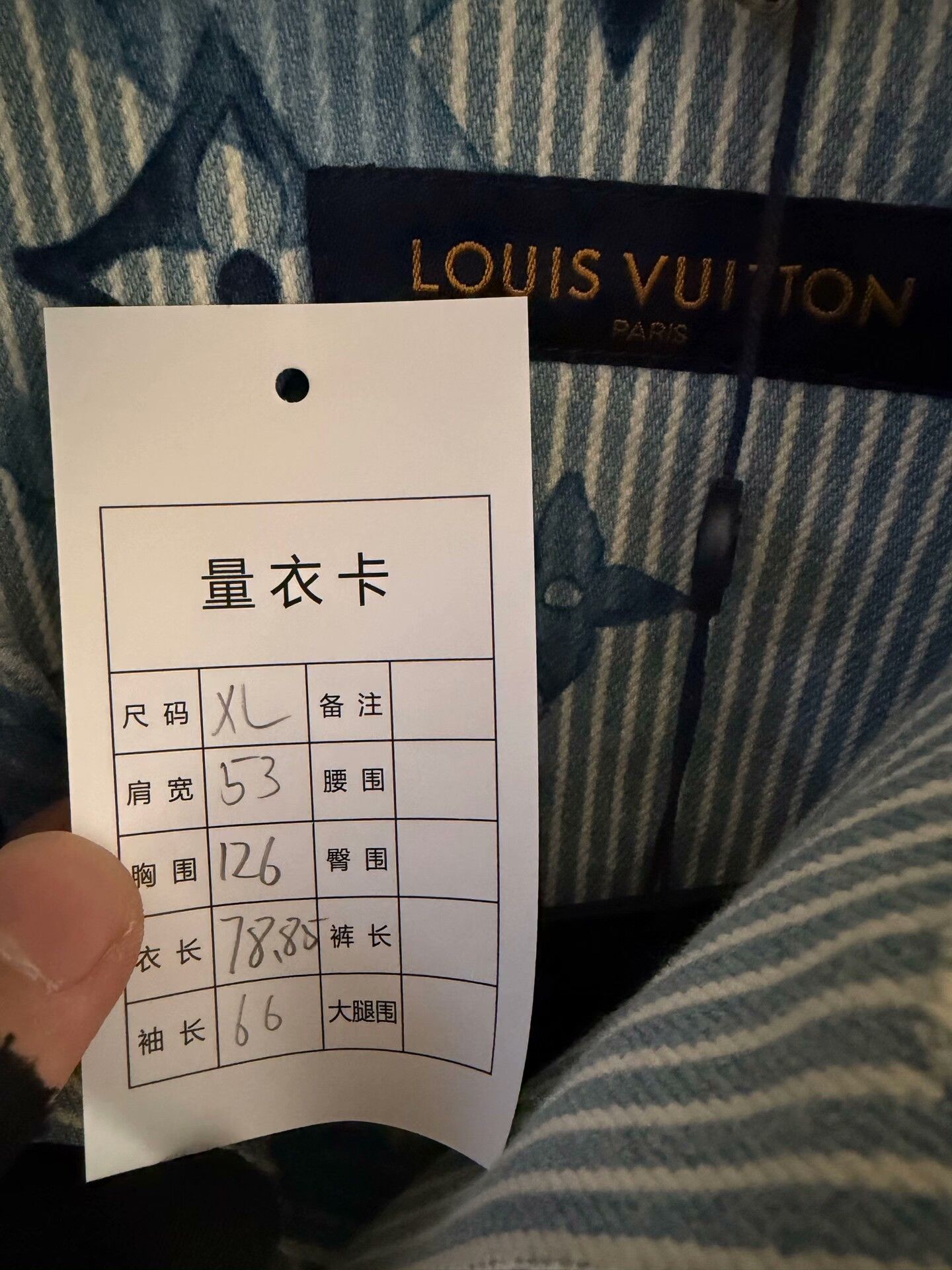 Louis Vuitton Louis Vuitton Denim Shirt XL Men Size US XL / EU 56 / 4 - 3 Thumbnail