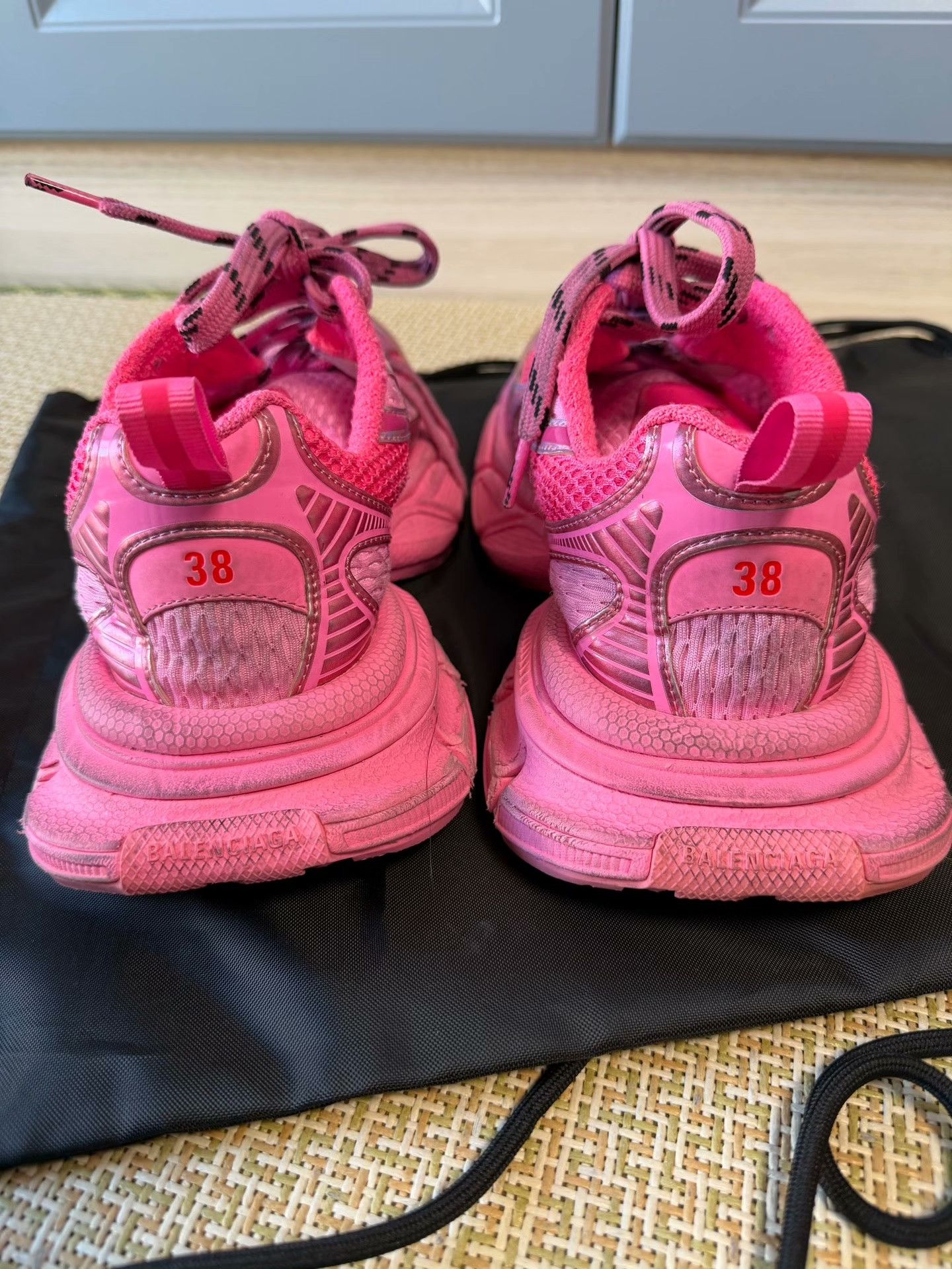 Balenciaga Balenciaga Pink Lowtop Sneakers XXXL Women Size US 8 / IT 38 - 4 Thumbnail