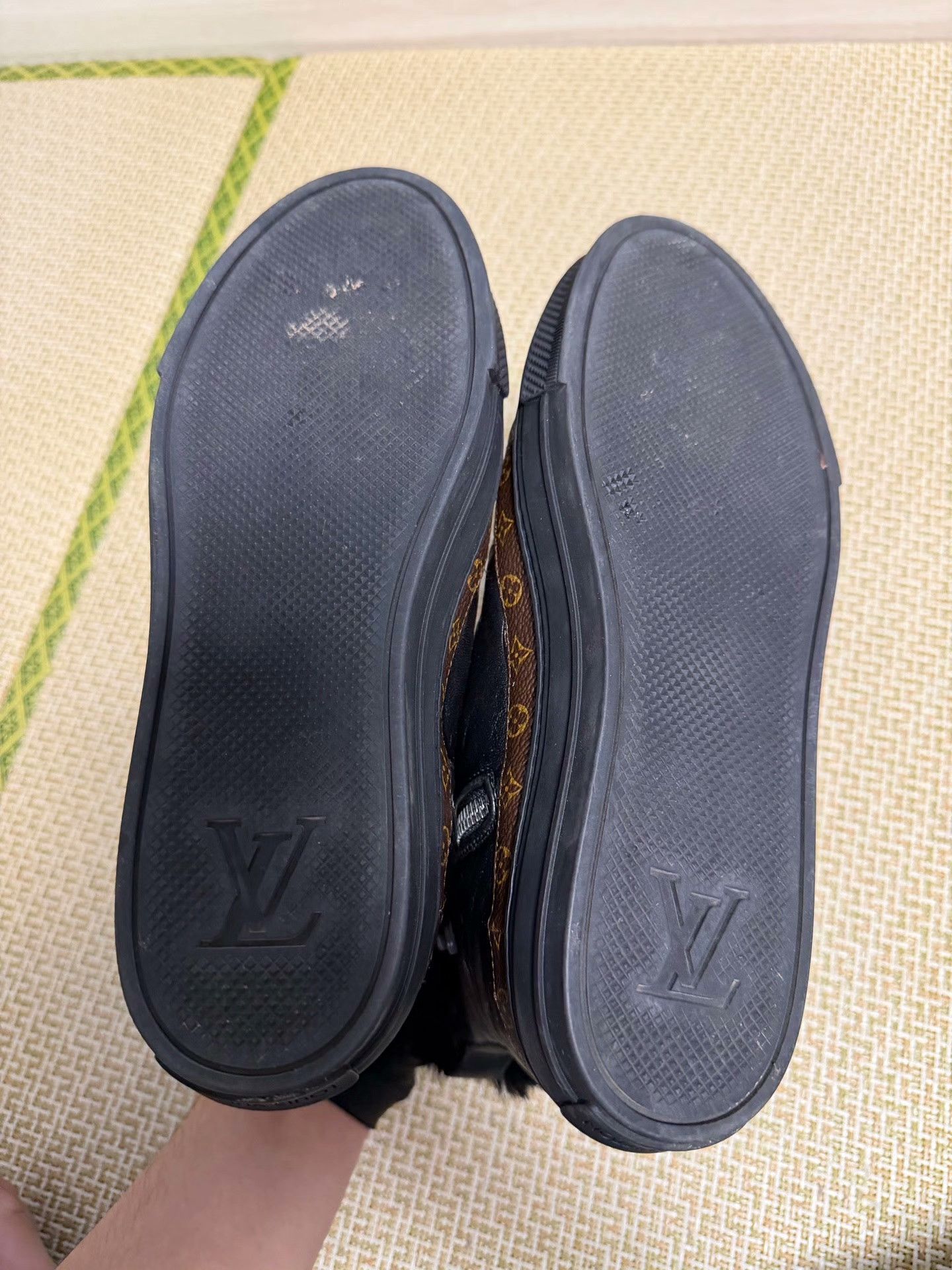 Louis Vuitton Hitop Sneakers Size US 5.5 / EU 38 - 7 Thumbnail