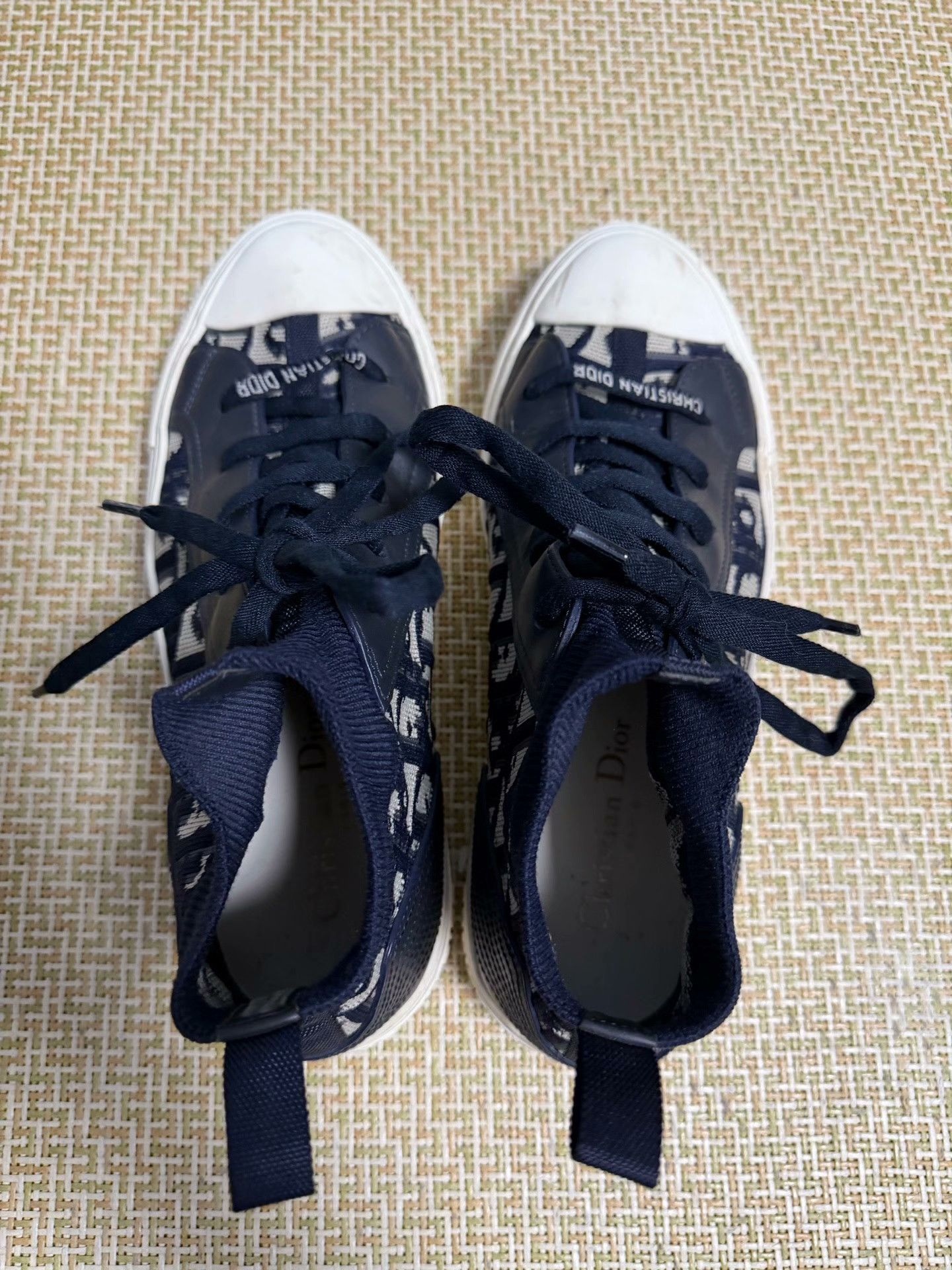 Dior Dior Hitop Sneakers 38 Women Size US 7.5 / IT 37.5 - 3 Thumbnail