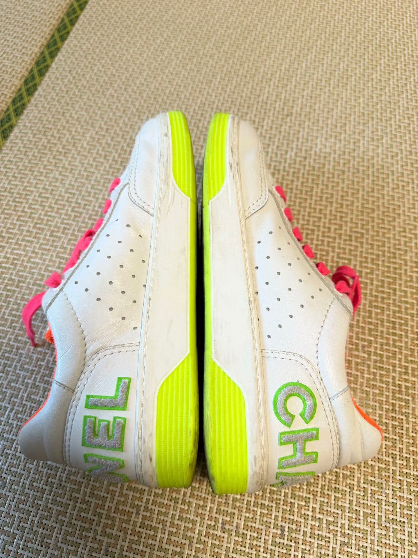 Chanel Chanel Rainbow Multi Lowtop Sneakers 38 Women Size US 7.5 / IT 37.5 - 6 Thumbnail