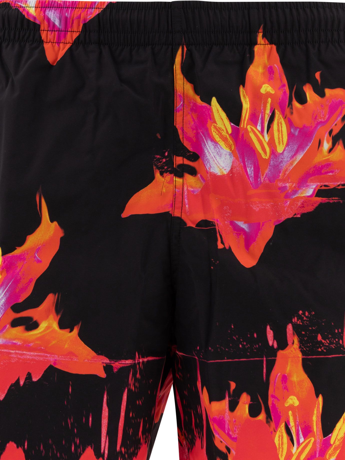 Alexander McQueen Alexander Mcqueen Printed Swim Shorts tag size S Men - USA Duties Paid Size US 30 / EU 46 - 3 Thumbnail