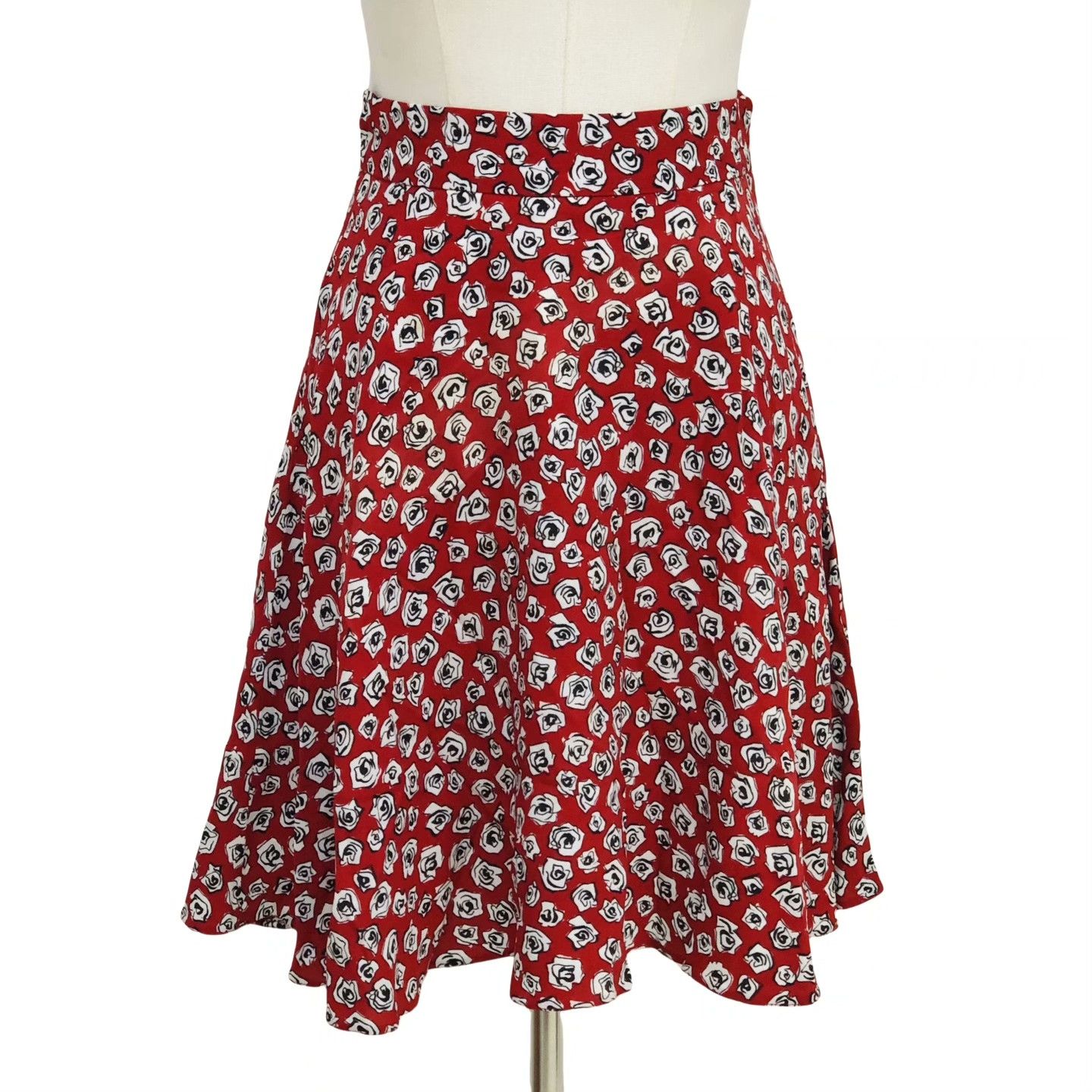 Miu Miu Miu Miu Collab Skirt S Women Size 26" / US 2 / IT 38 - 2 Thumbnail