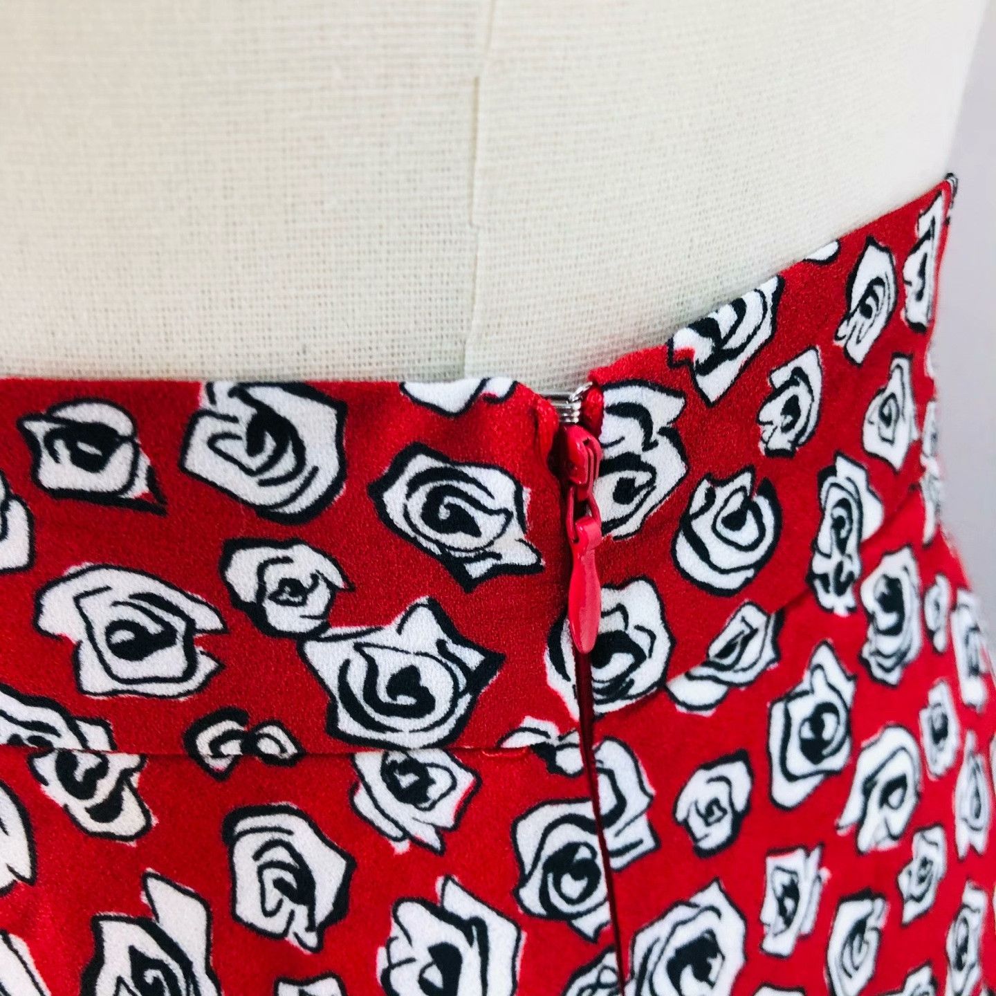 Miu Miu Miu Miu Collab Skirt S Women Size 26" / US 2 / IT 38 - 4 Thumbnail