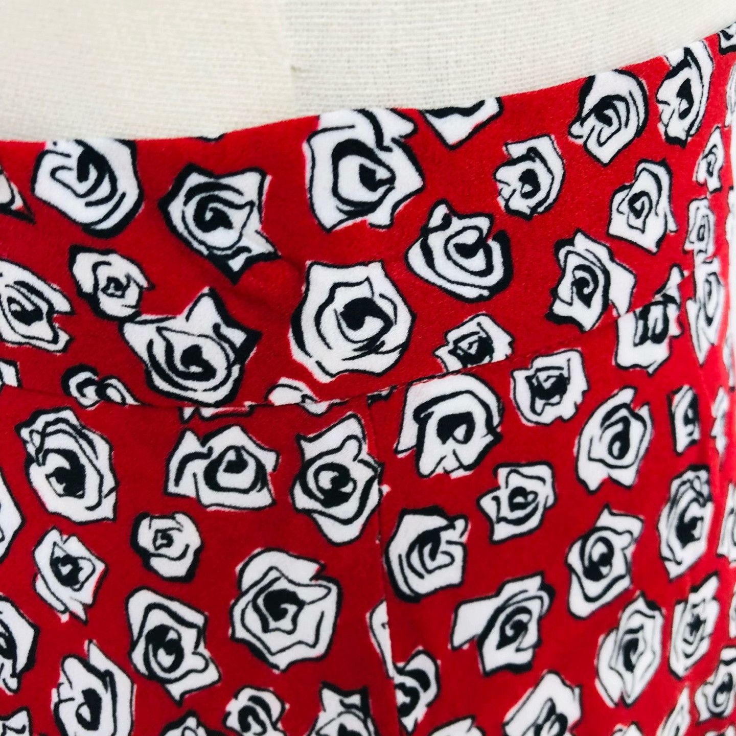 Miu Miu Miu Miu Collab Skirt S Women Size 26" / US 2 / IT 38 - 5 Thumbnail