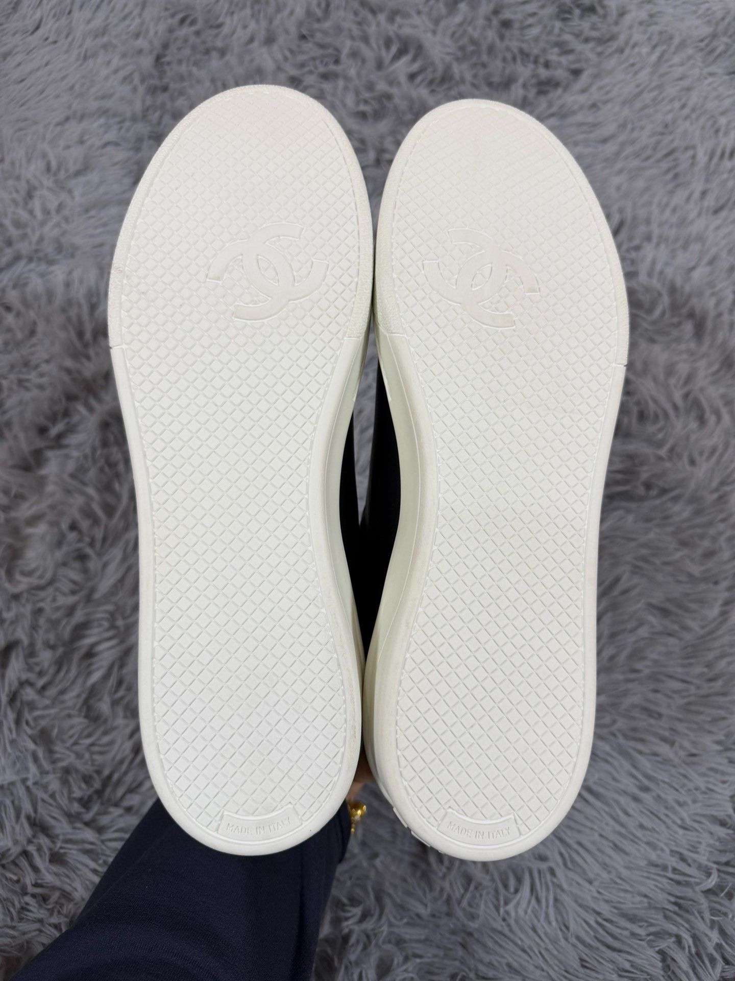 Chanel Chanel Black Lowtop Sneakers 42 Men Size US 9 / EU 42 - 5 Thumbnail