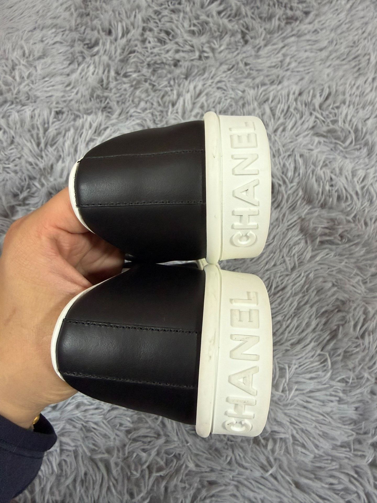 Chanel Chanel Black Lowtop Sneakers 42 Men Size US 9 / EU 42 - 4 Thumbnail