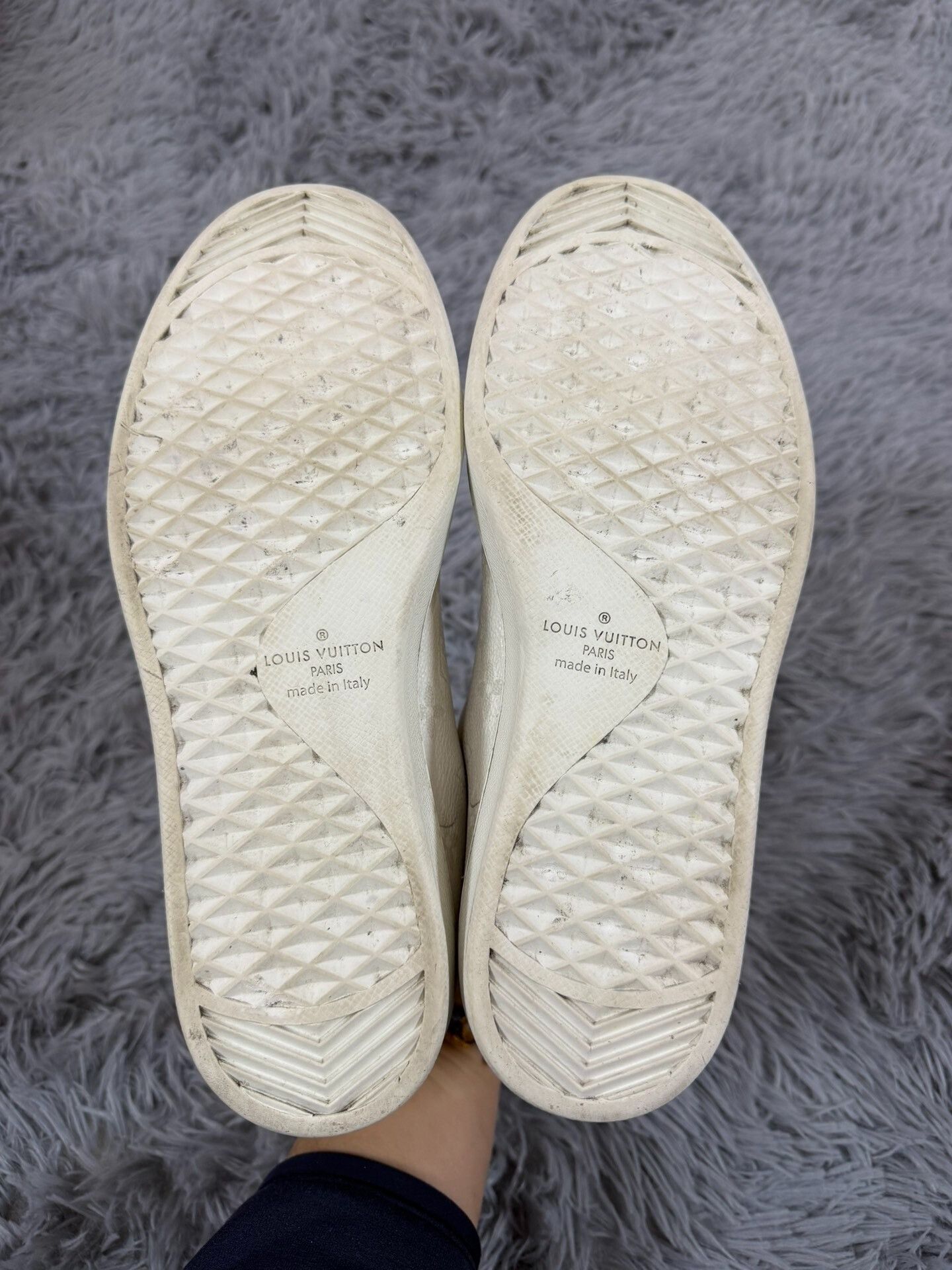 Louis Vuitton Louis Vuitton White Lowtop Sneakers 40 Men Size US 7.5 / EU 40-41 - 5 Thumbnail