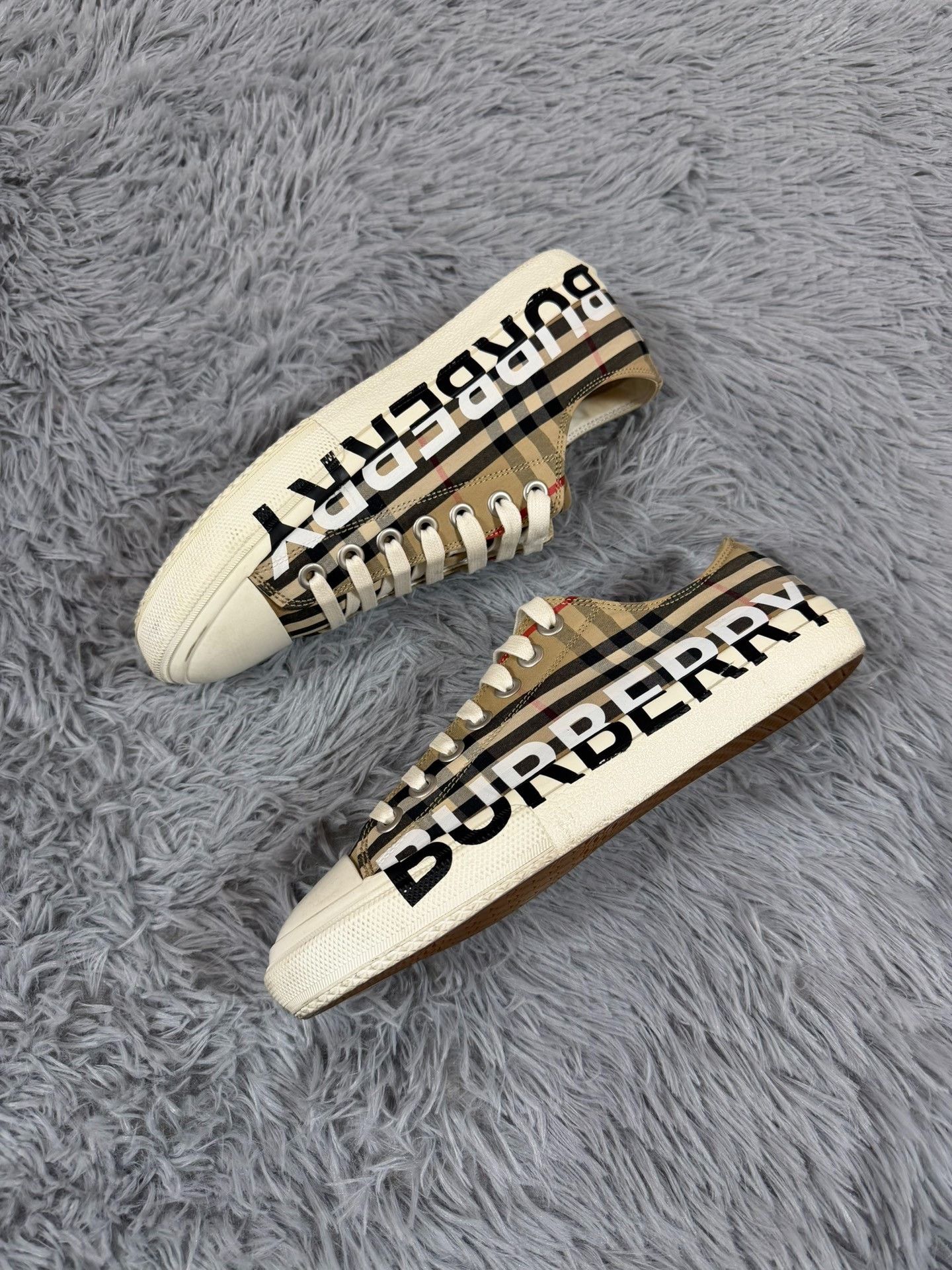 Burberry Burberry Casual Lowtop Sneakers 41 Men Size US 8.5 / EU 41-42 - 2 Thumbnail