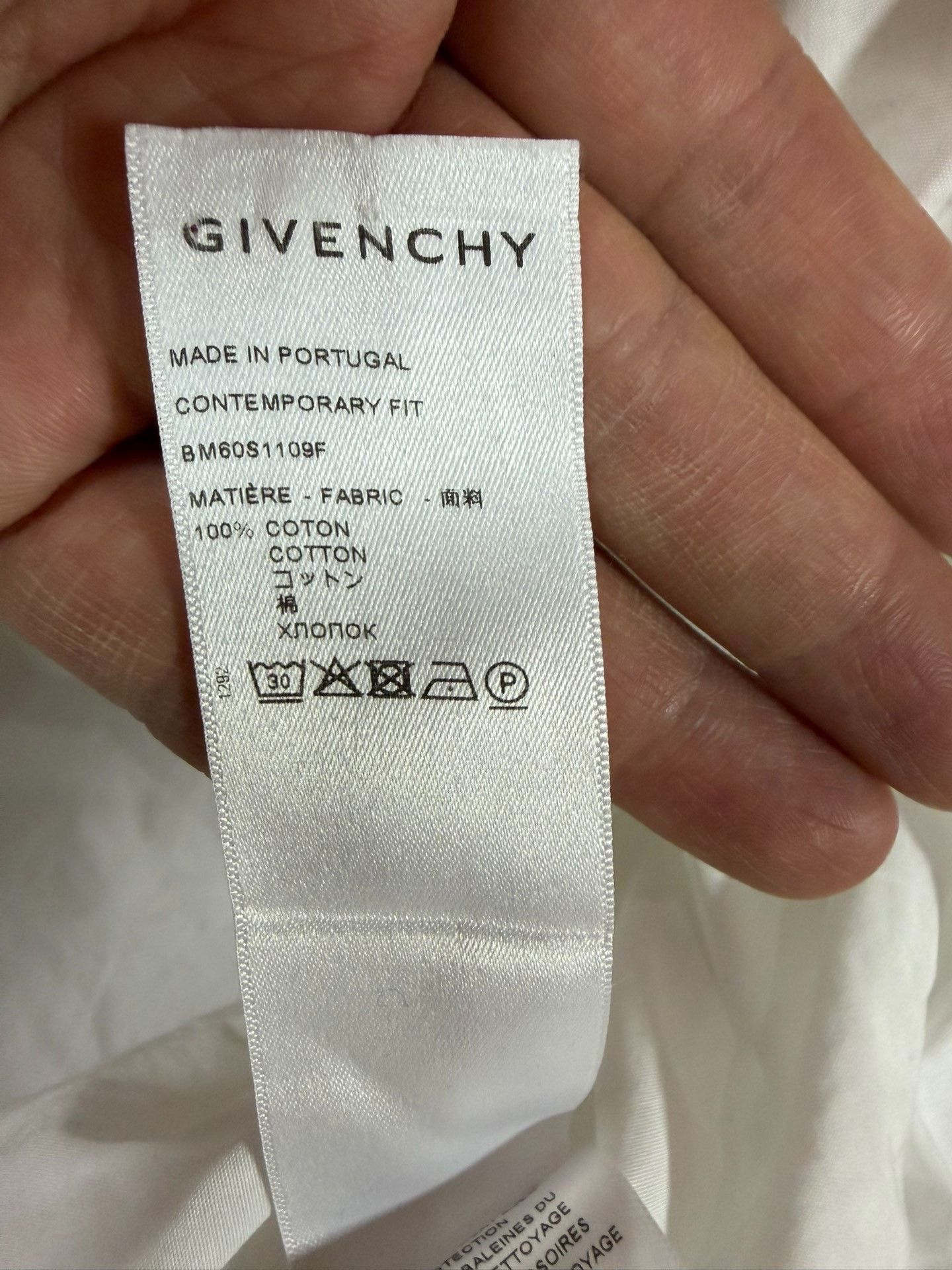 Givenchy Givenchy Shirt xs Men Size US XS / EU 42 / 0 - 4 Thumbnail