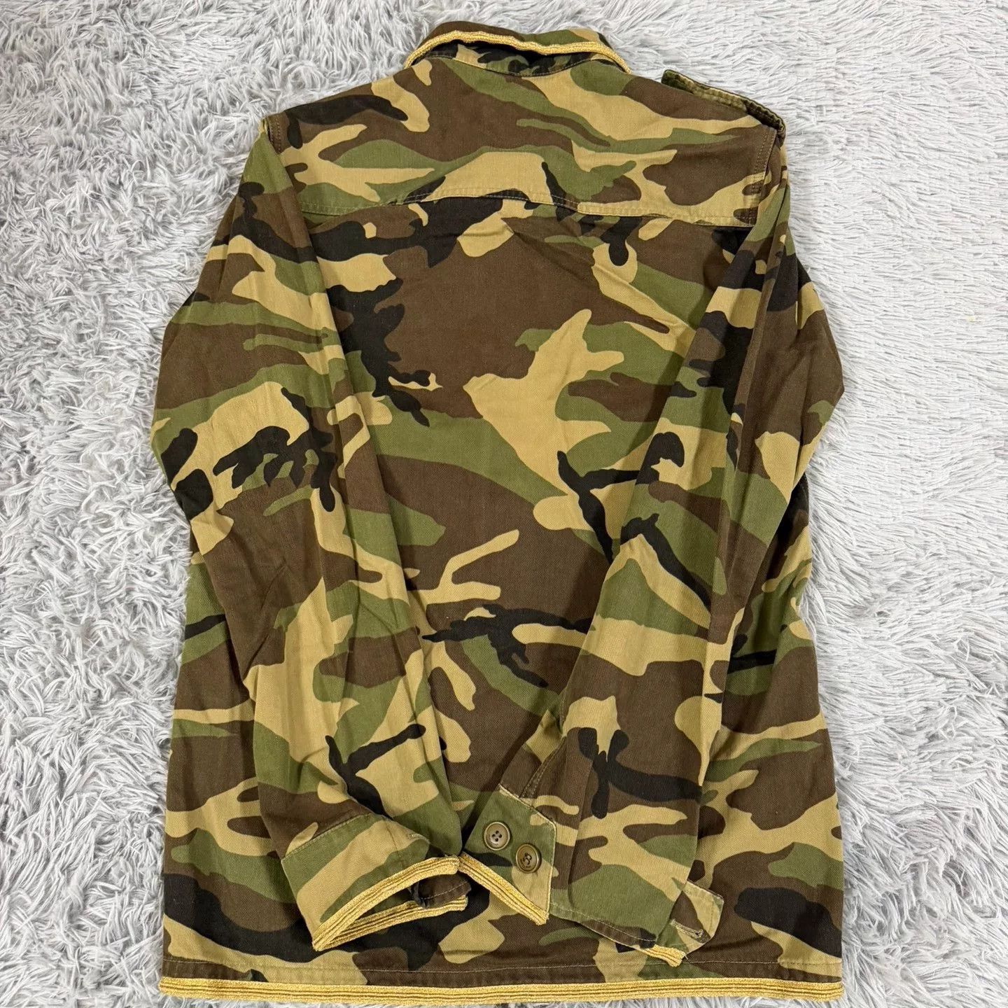 Saint Laurent Paris Saint Laurent Paris Camo Gold Light Jacket s Men Size US S / EU 44-46 / 1 - 2 Thumbnail