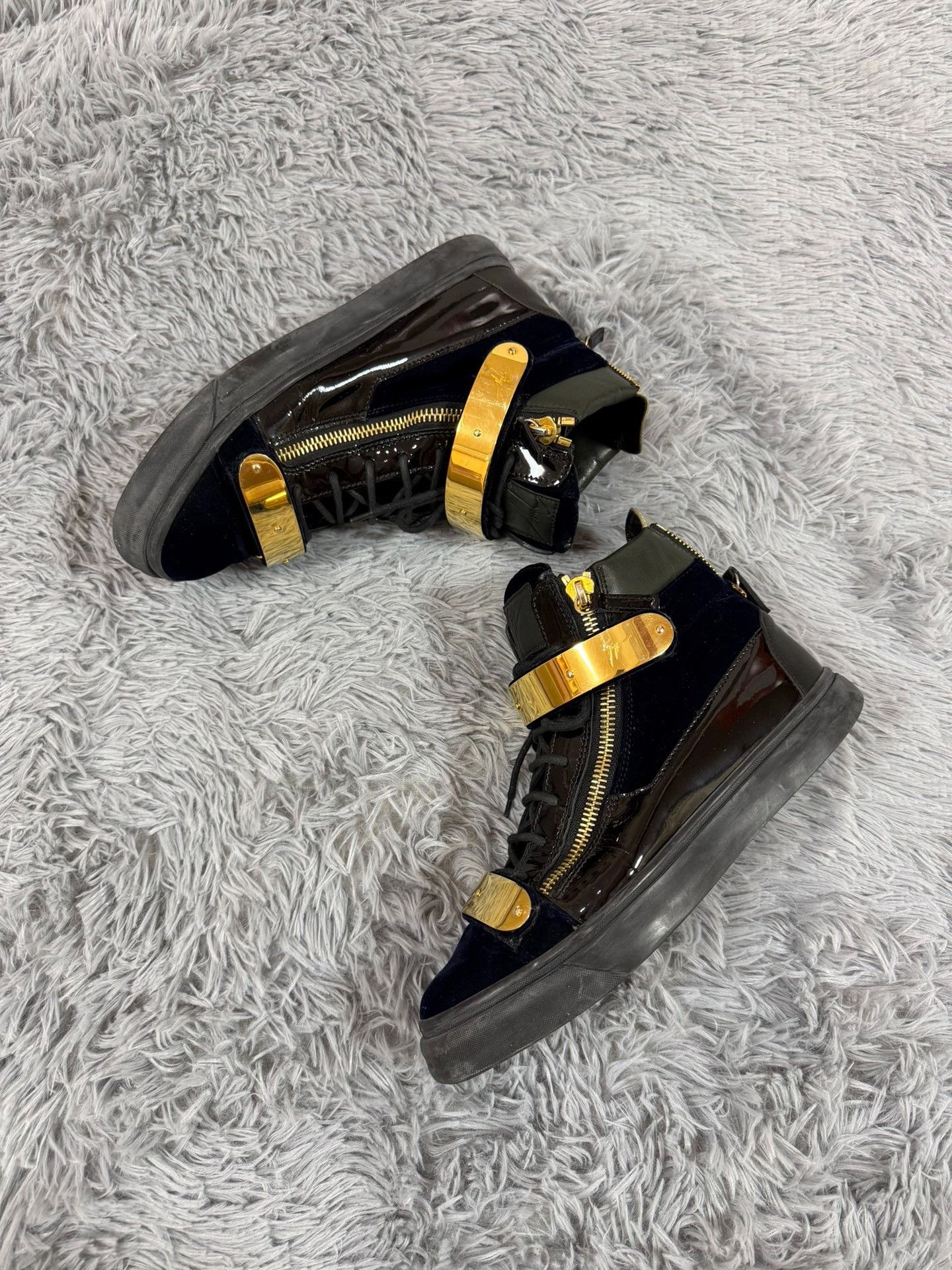 Giuseppe Zanotti Giuseppe Zanotti Velvet Gold Hitop Sneakers 9.5 Men Size US 9.5 / EU 42-43 - 2 Thumbnail