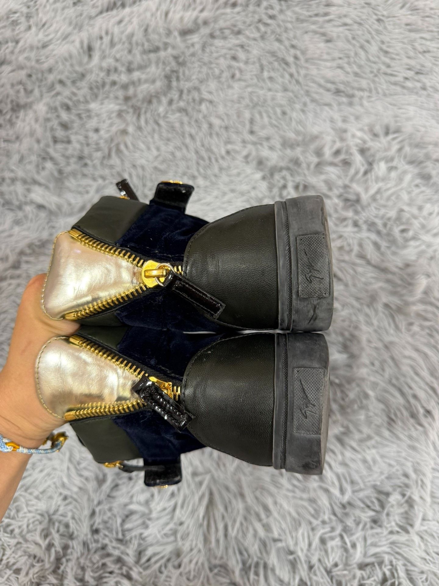 Giuseppe Zanotti Giuseppe Zanotti Velvet Gold Hitop Sneakers 9.5 Men Size US 9.5 / EU 42-43 - 4 Thumbnail
