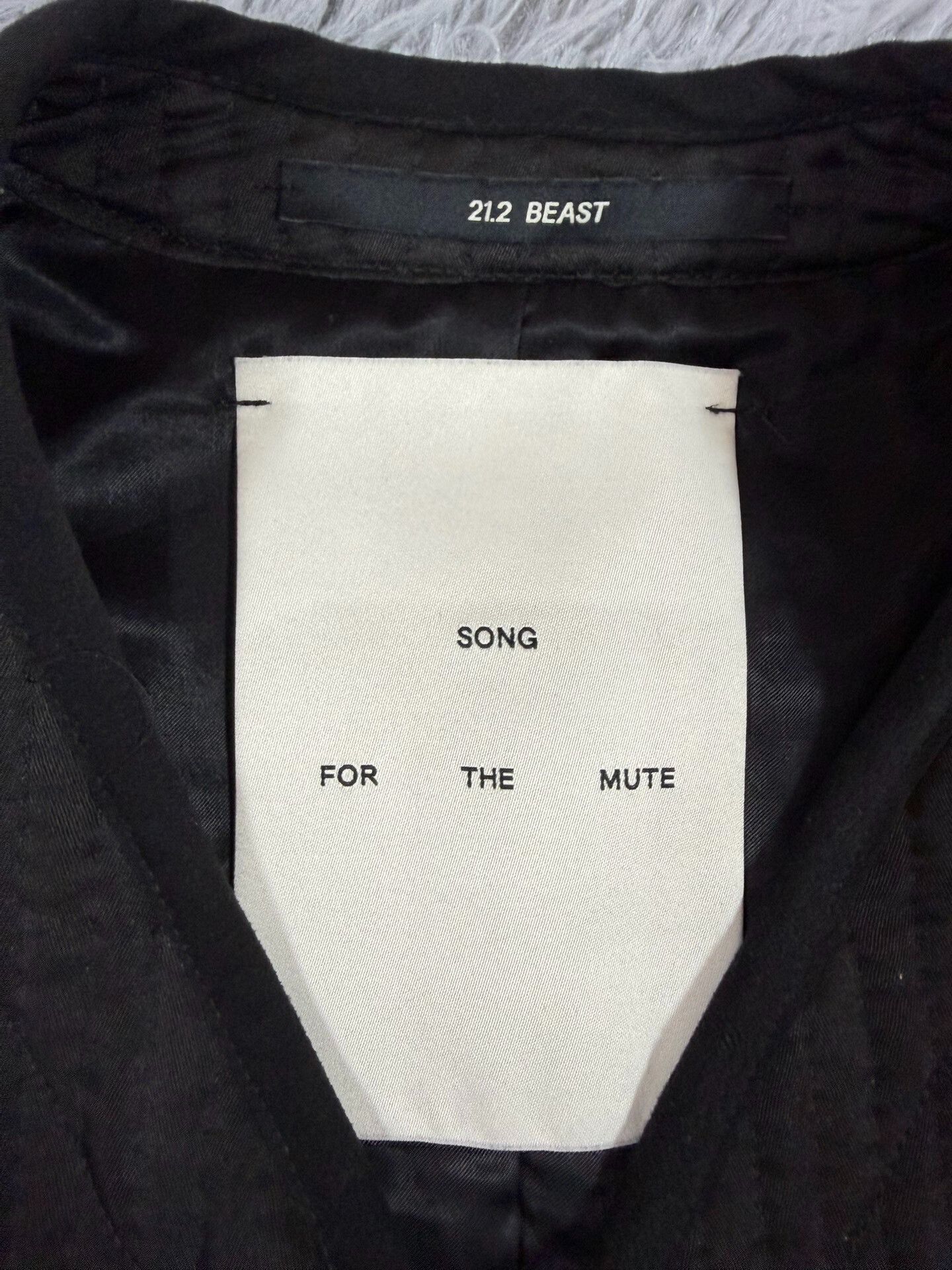 Song For The Mute Song for the Mute Wool Black Vest xxl Men Size US XXL / EU 58 / 5 - 3 Thumbnail