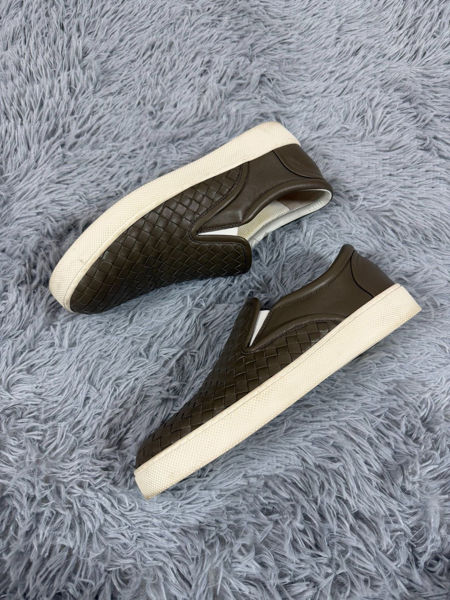 Bottega Veneta Bottega Veneta Knit Green Lowtop Sneakers 8 Men Size US 8 / EU 41 - 2 Thumbnail