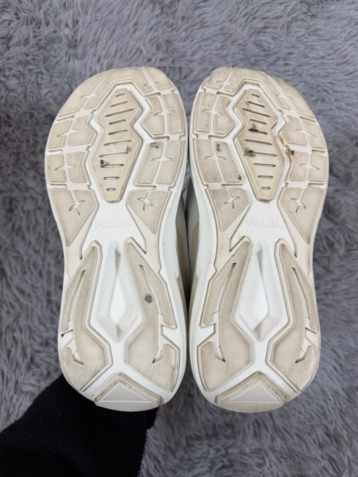 Prada Prada Collab White Lowtop Sneakers 7.5 Men Size US 7.5 / EU 40-41 - 5 Thumbnail