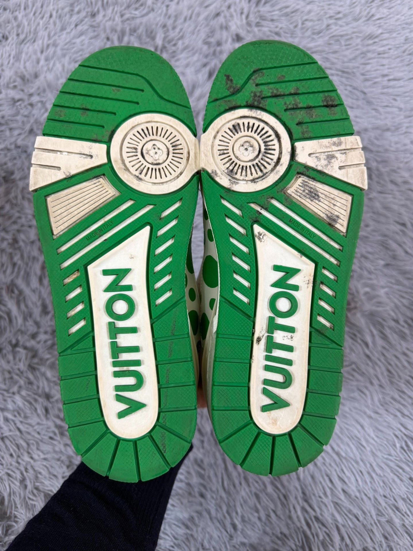 Louis Vuitton Louis Vuitton Training Green Lowtop Sneakers 7.5 Men Size US 7.5 / EU 40-41 - 5 Thumbnail