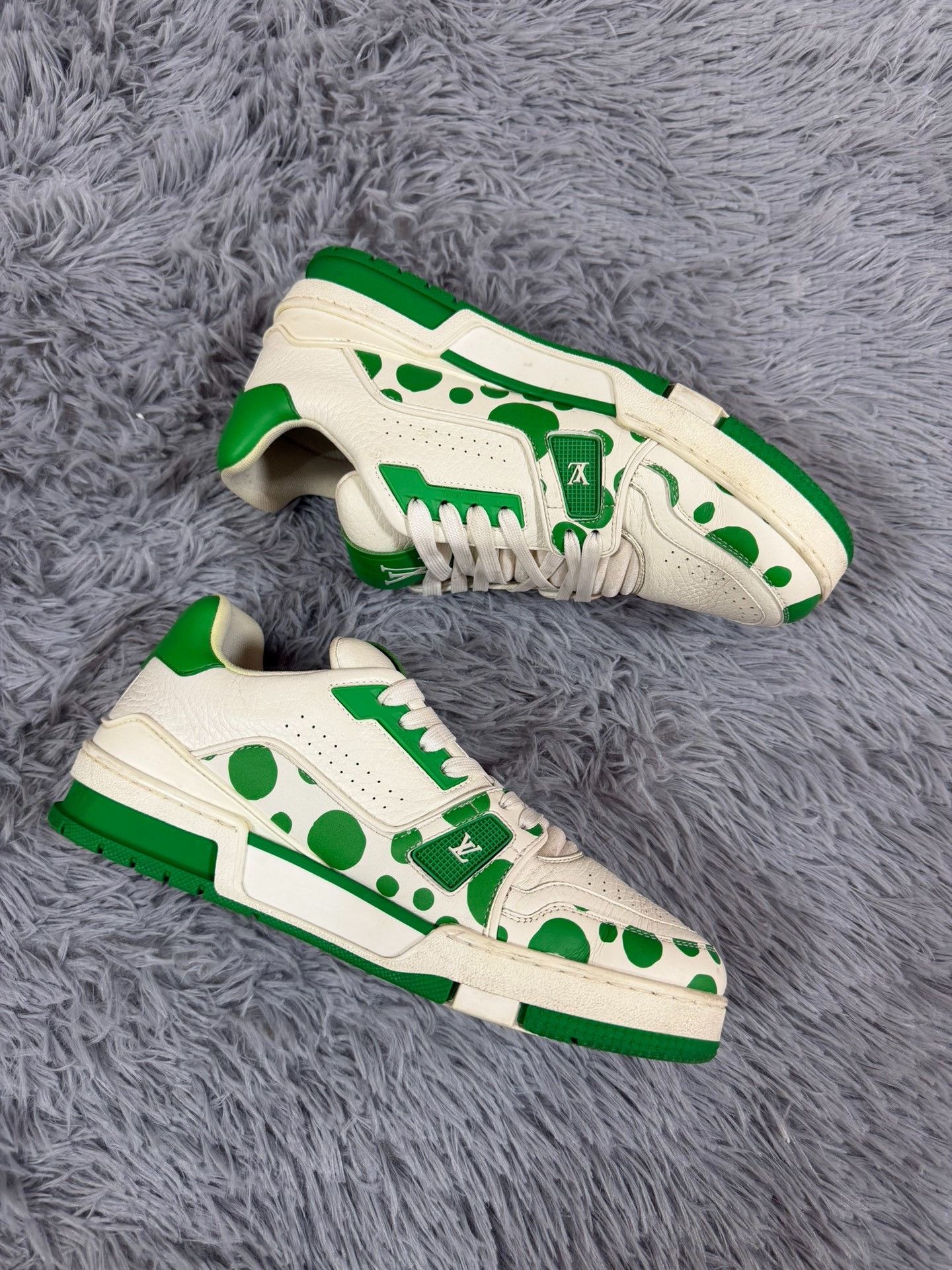 Louis Vuitton Louis Vuitton Training Green Lowtop Sneakers 7.5 Men Size US 7.5 / EU 40-41 - 3 Thumbnail