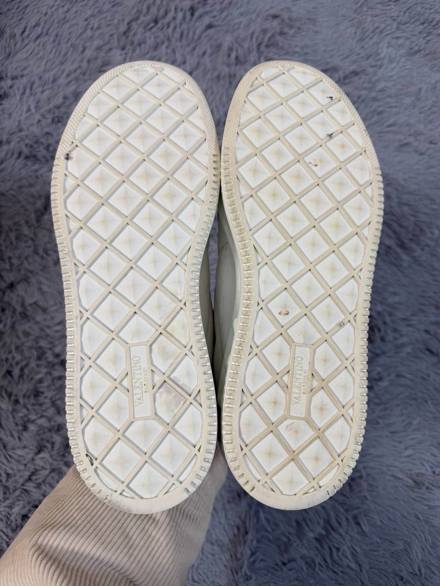 Valentino Valentino White Lowtop Sneakers 10 Men Size US 10 / EU 43 - 5 Thumbnail