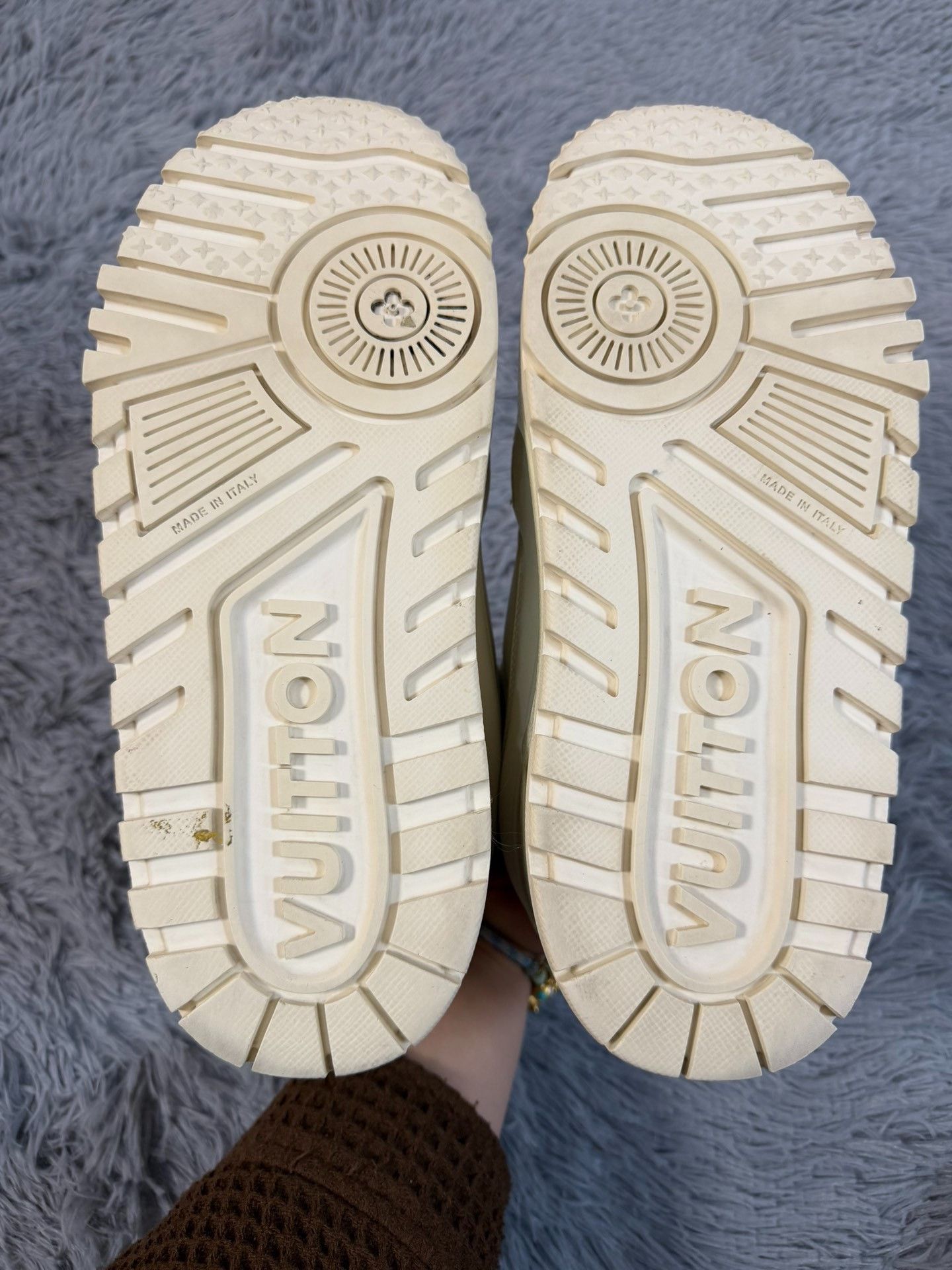 Louis Vuitton Louis Vuitton Training White Lowtop Sneakers 41 Men Size US 8.5 / EU 41-42 - 5 Thumbnail