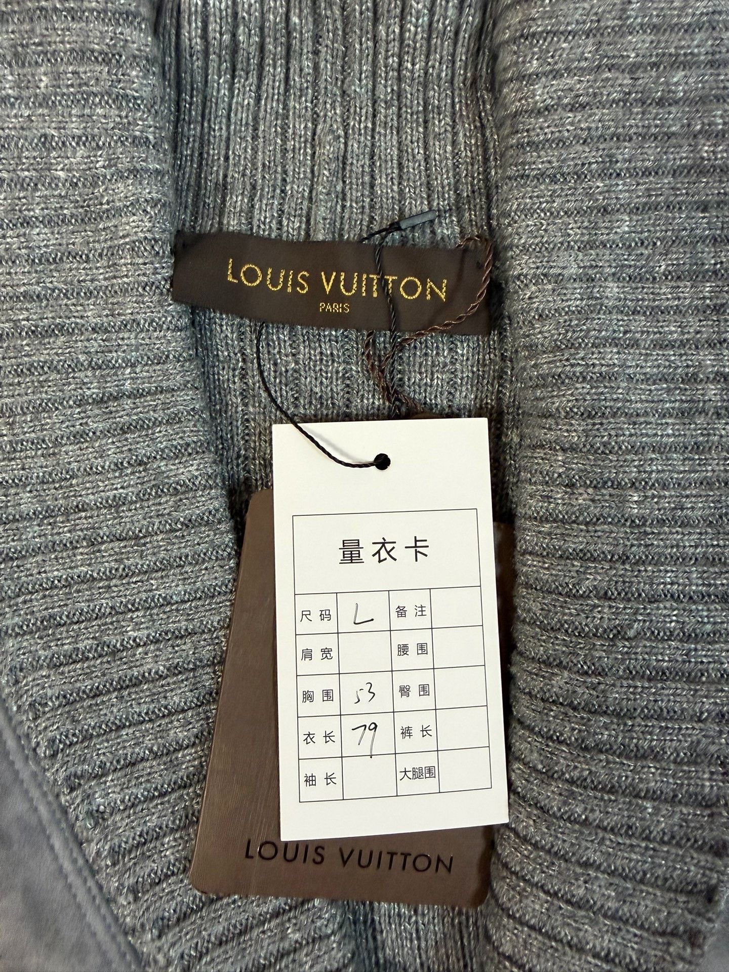 Louis Vuitton Louis Vuitton Leather Gray Sweater L Women Size L / US 10 / IT 46 - 3 Thumbnail