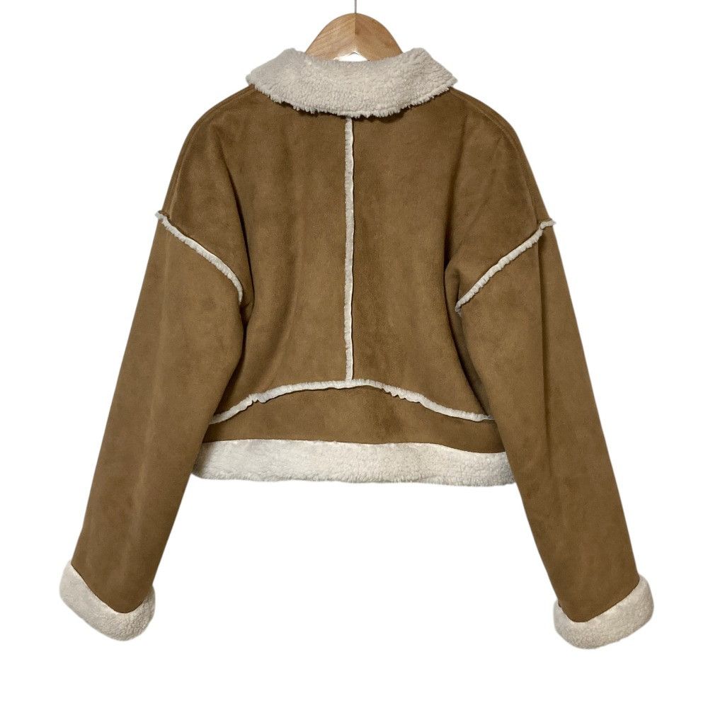 Ugg UGG UGG Faux Shearling Cropped Jacket Plastic / Synthetic Outerwear DUTY FREE for USA Size ONE SIZE - 2 Thumbnail