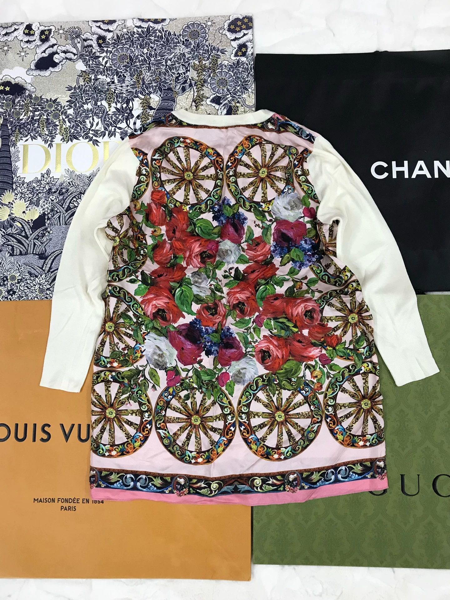 Dolce & Gabbana Dolce Gabbana Printed Silk Top Size S / US 4 / IT 40 - 3 Thumbnail
