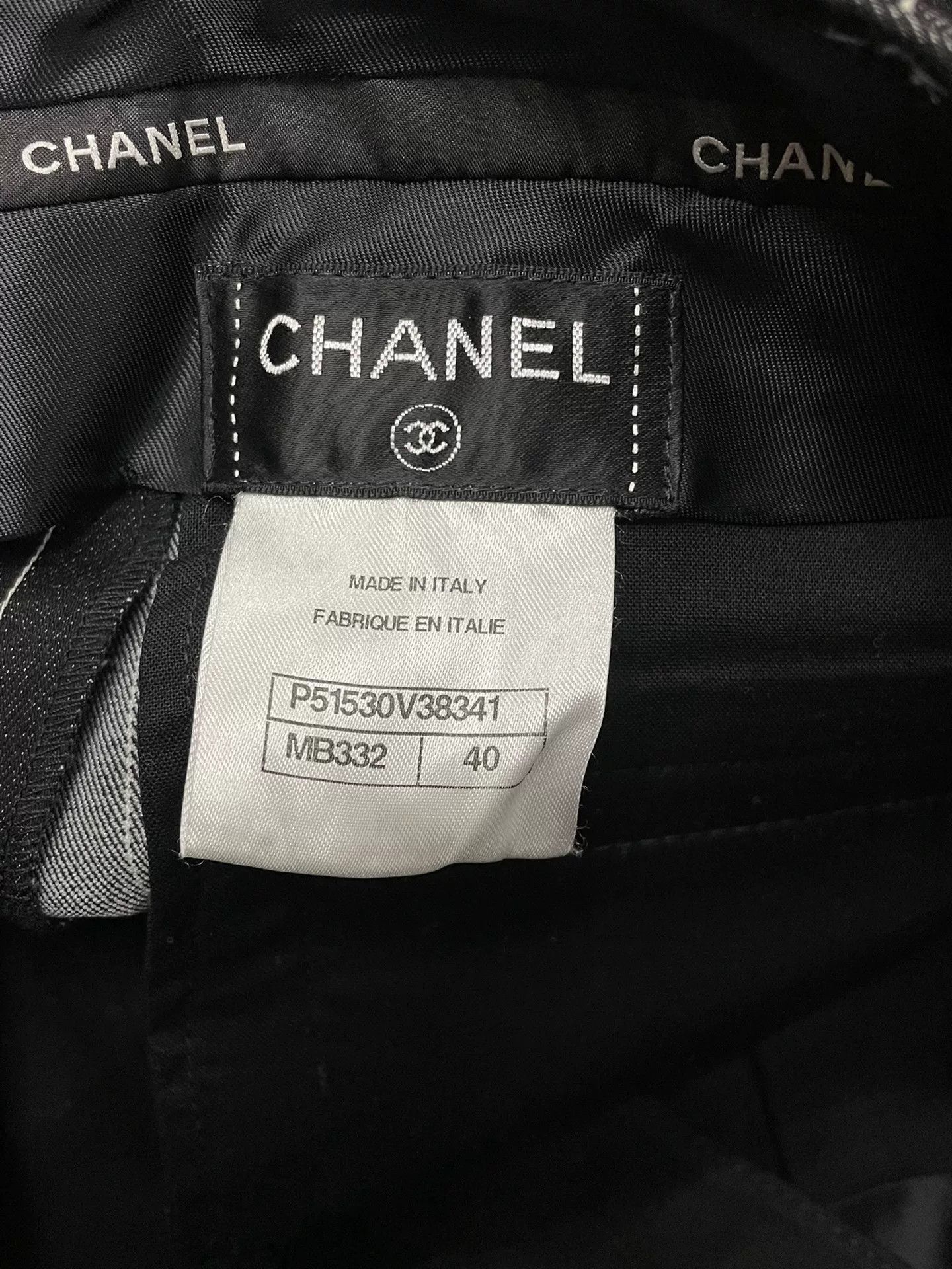 Chanel Chanel Black Striped Shorts Size 40" / US 18 - 4 Thumbnail