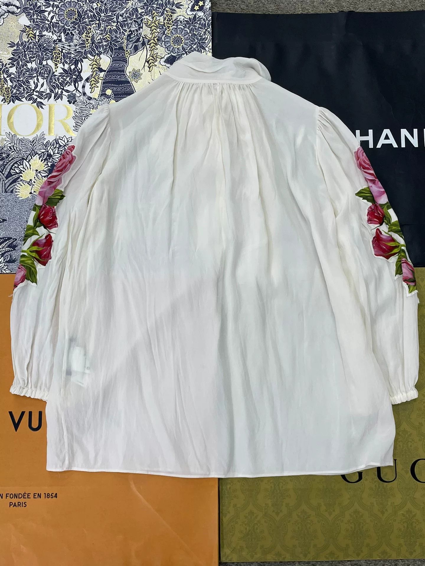 Dolce & Gabbana Dolce&Gabbana White Rose Print Shirt Size XS / US 0-2 / IT 36-38 - 3 Thumbnail
