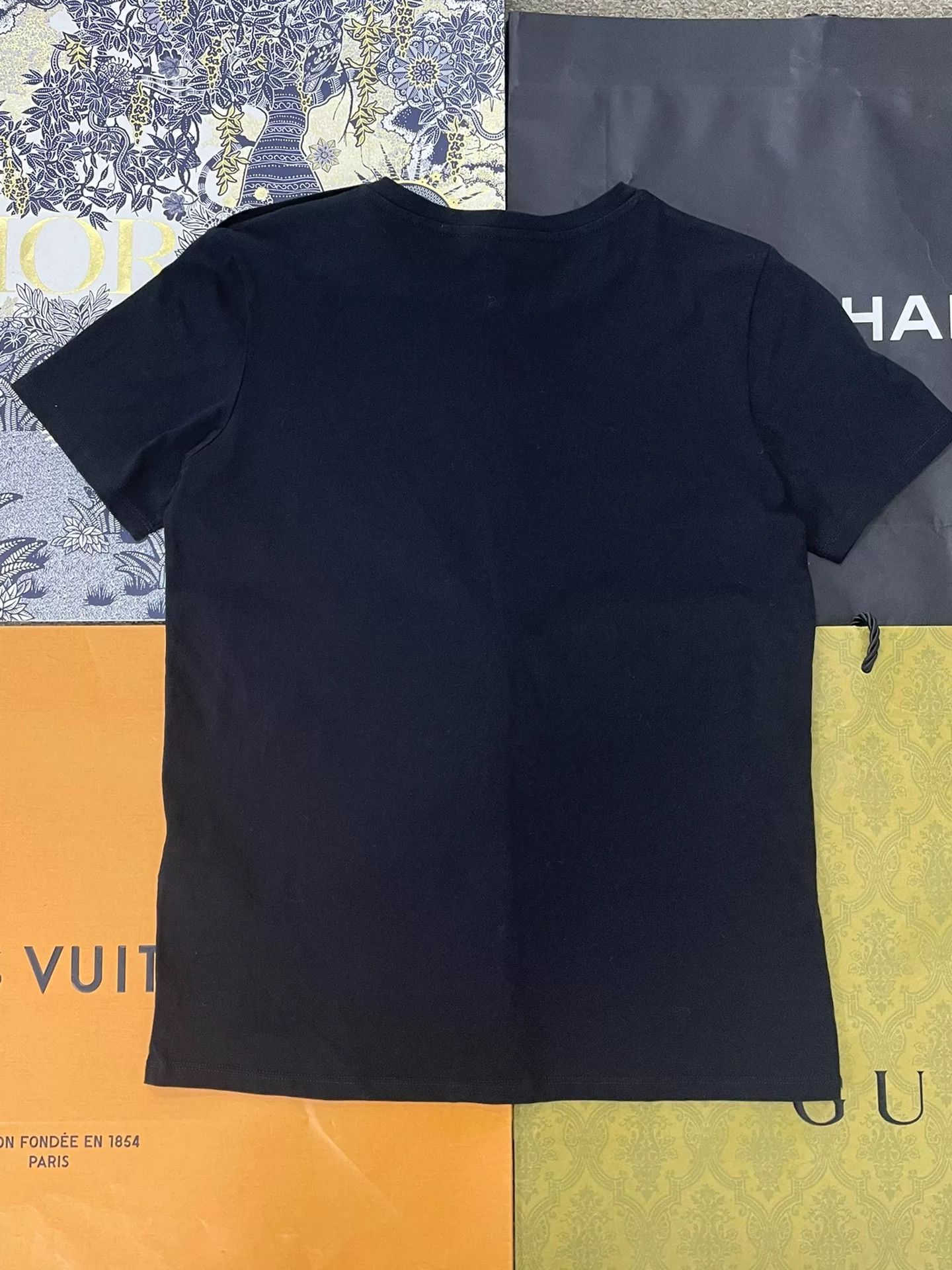Balmain Balmain Black Gold Button Letter T-shirt Size XS / US 0-2 / IT 36-38 - 3 Thumbnail