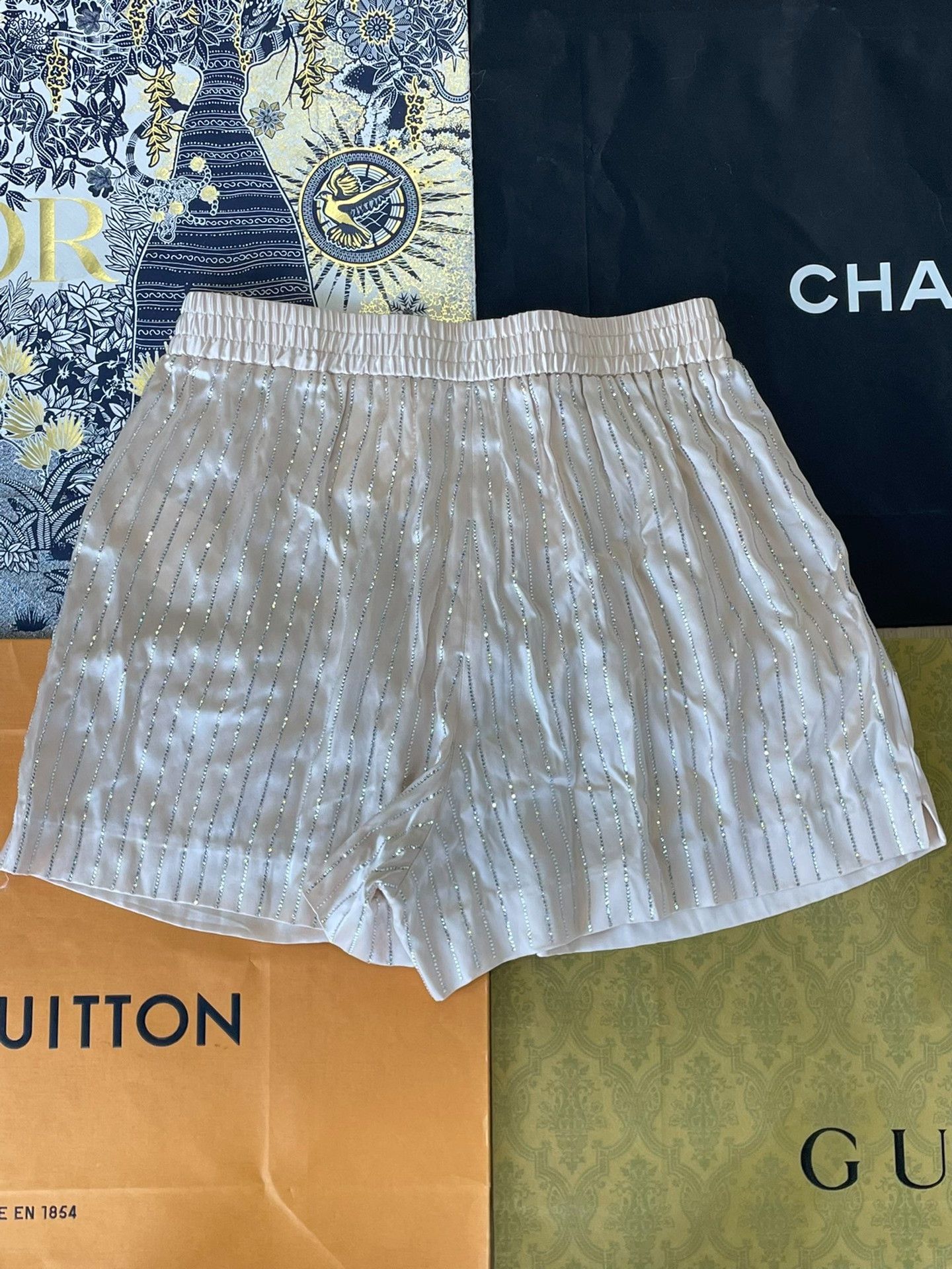 Alexander Wang Alexander Wang Pink Rhinestone Silk Shorts Size 24" / US 00 / IT 34 - 3 Thumbnail