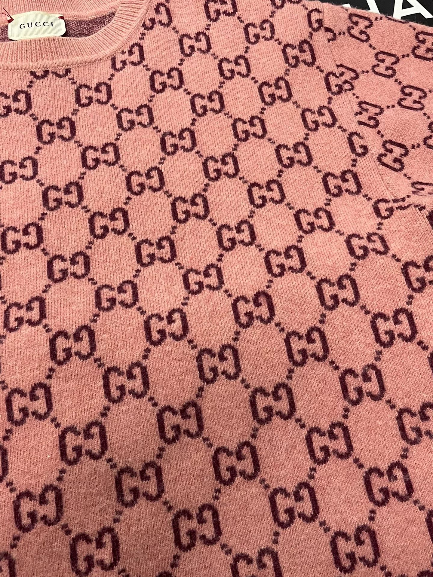 Gucci Gucci Pink Logo Knit Short-Sleeve Top Size M / US 6-8 / IT 42-44 - 2 Thumbnail
