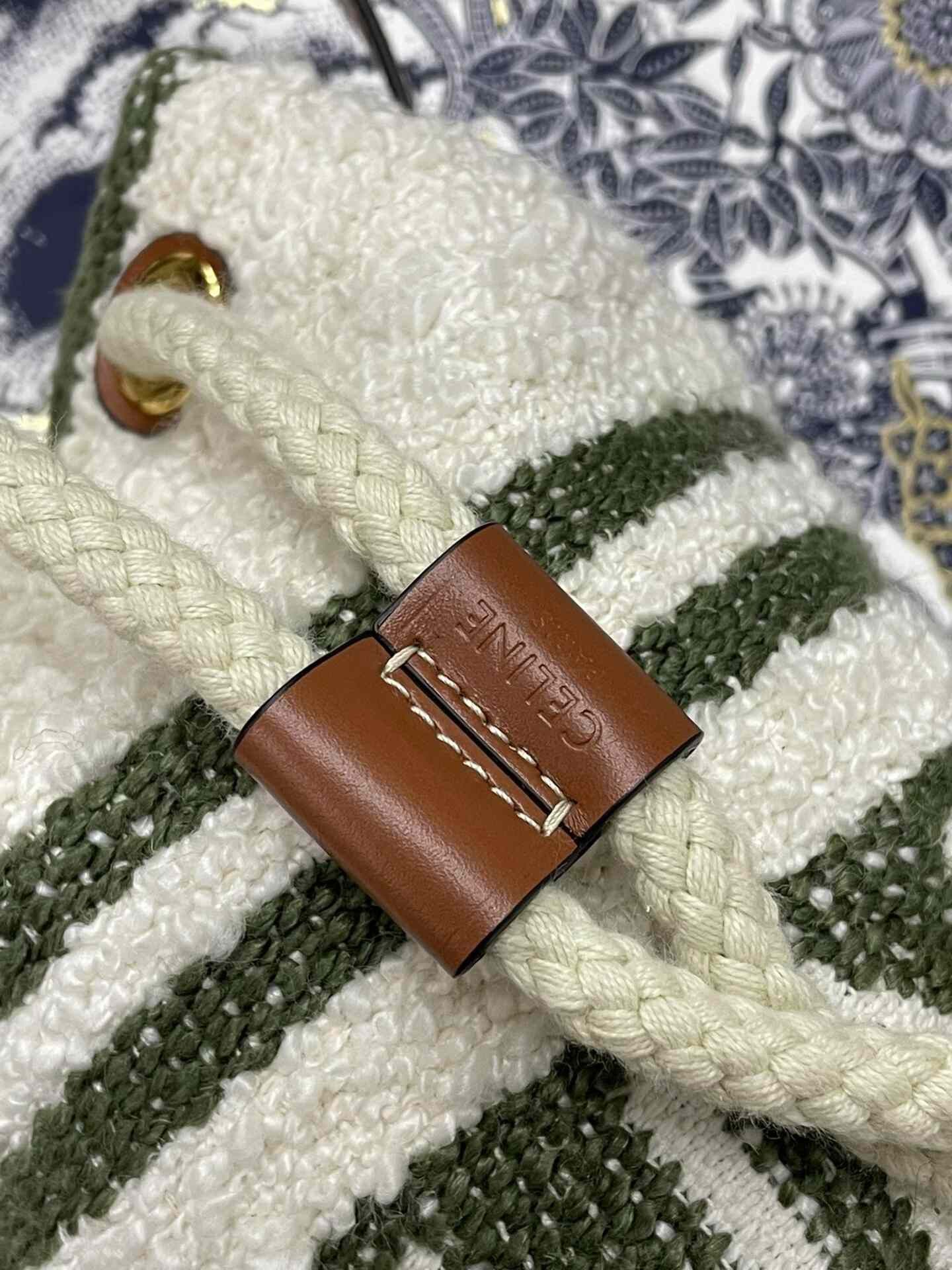 Celine Celine Green Woven Bucket Bag Size ONE SIZE - 2 Thumbnail