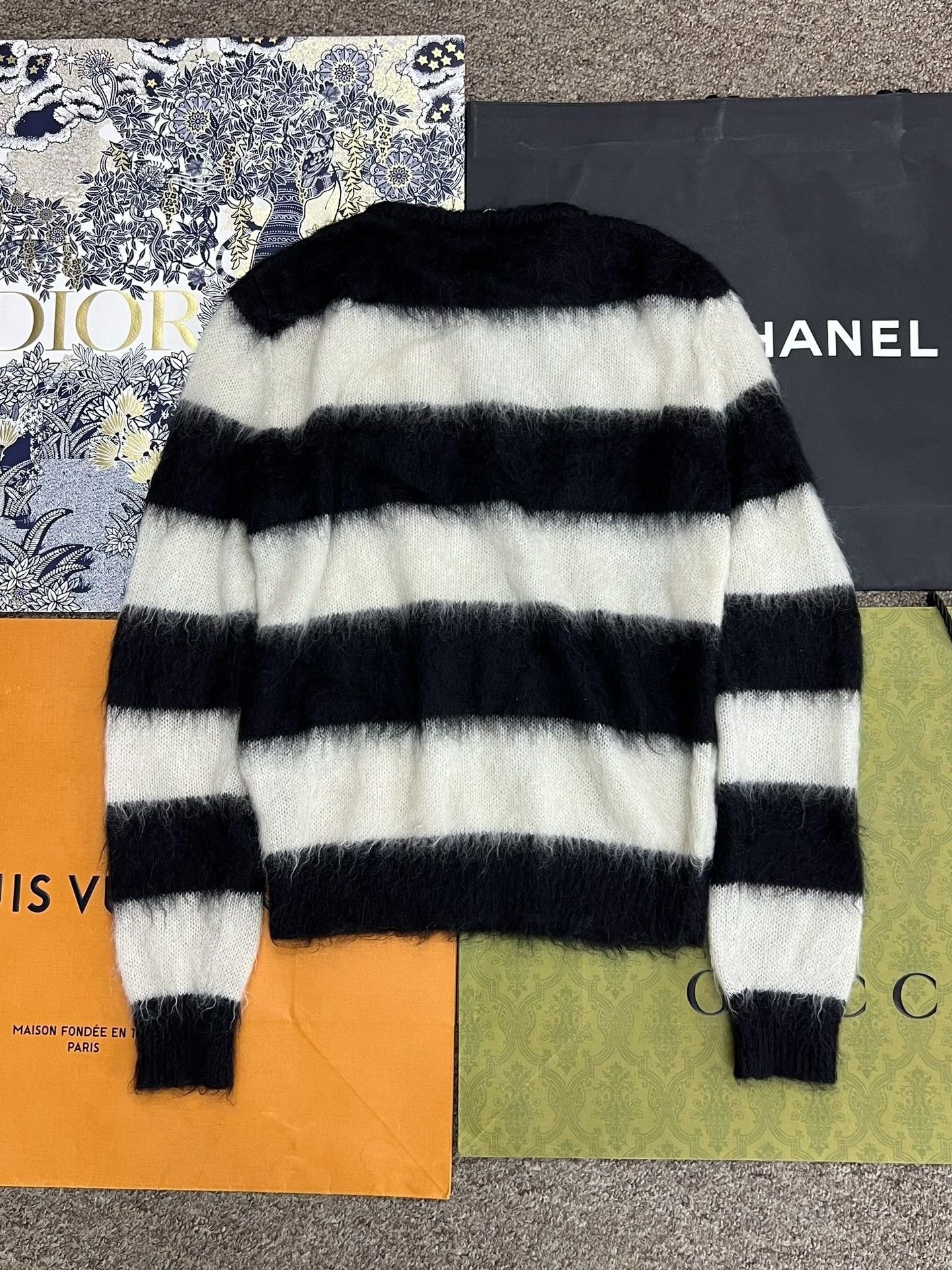 Saint Laurent Paris Saint Laurent Black White Mohair Sweater Size US M / EU 48-50 / 2 - 2 Thumbnail