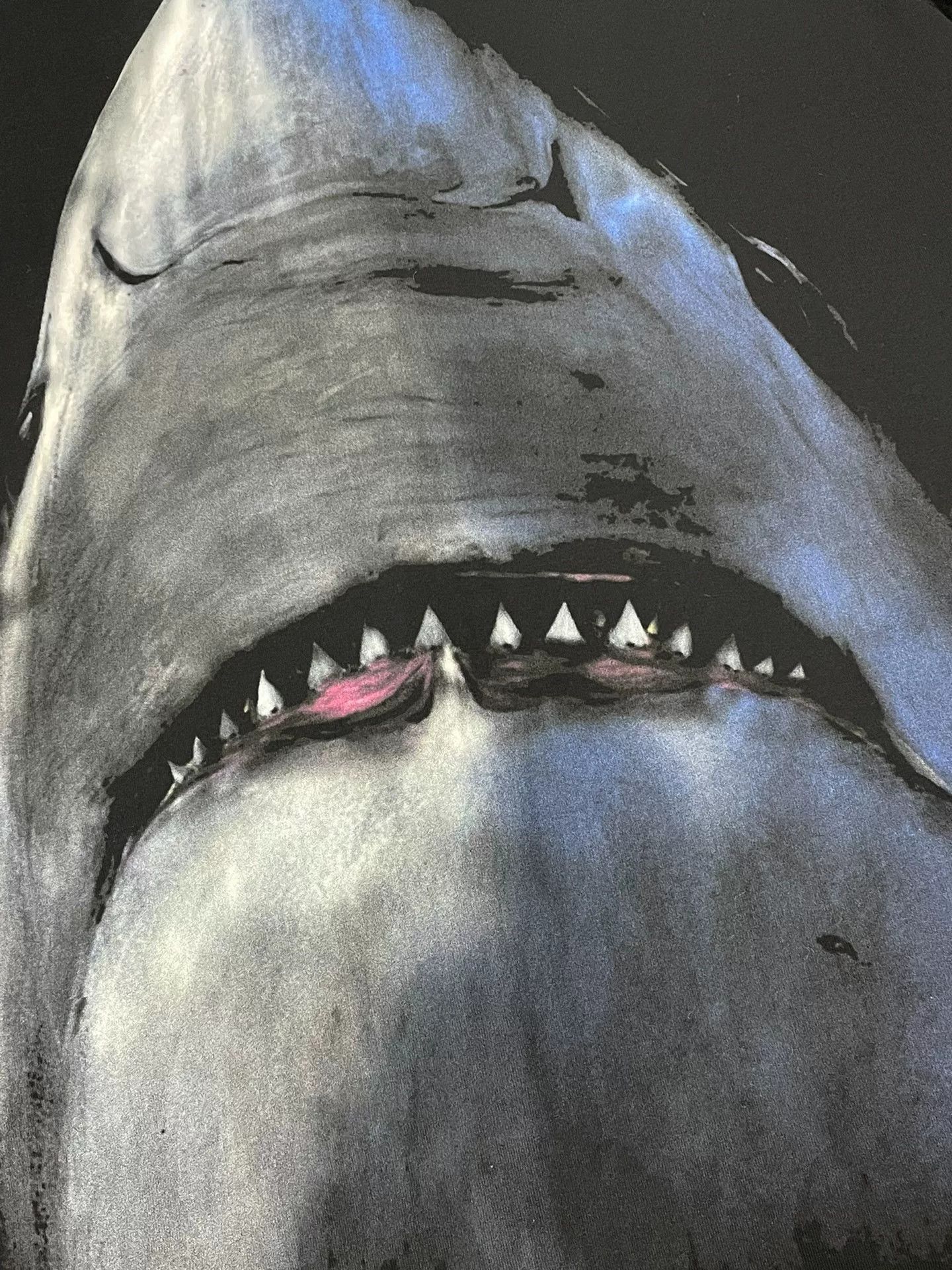 Givenchy Givenchy Black Shark Short-Sleeve T-Shirt Size US XS / EU 42 / 0 - 2 Thumbnail