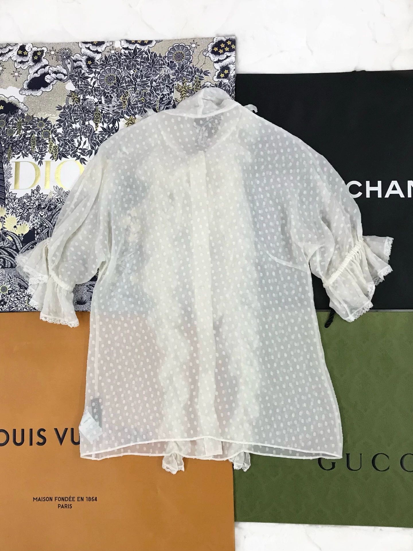 Dolce & Gabbana Dolce Gabbana White Polka Dot Silk Blouse Size S / US 4 / IT 40 - 2 Thumbnail