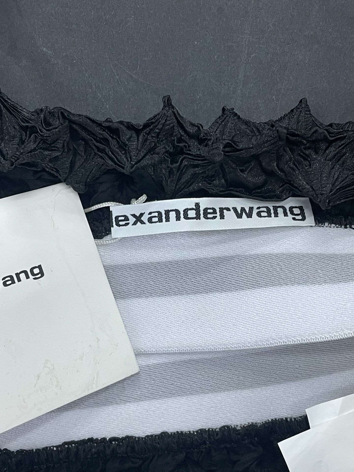 Alexander Wang Alexander Wang Black Pleated Vest Top Size XS / US 0-2 / IT 36-38 - 4 Thumbnail